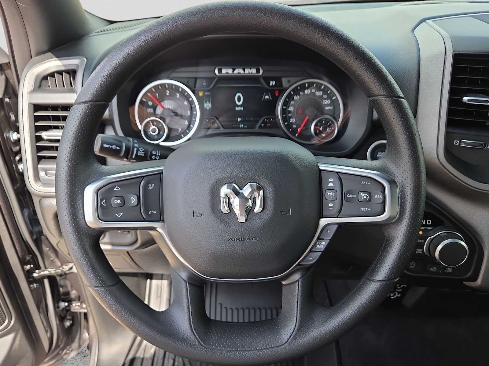 2026 RAM 1500 RAM 1500 WARLOCK CREW CAB 4X4 5'7' BOX