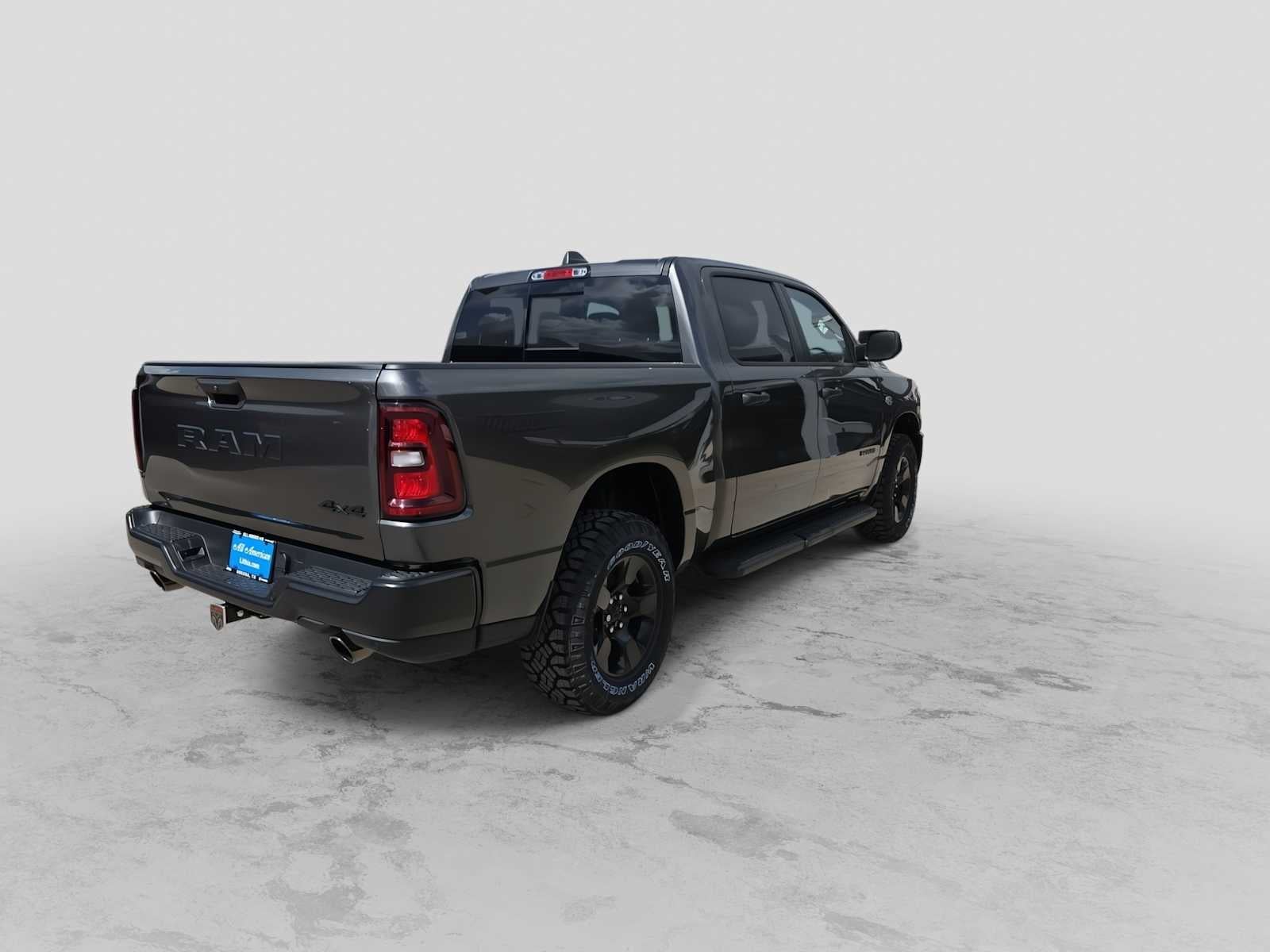 2026 RAM 1500 RAM 1500 WARLOCK CREW CAB 4X4 5'7' BOX