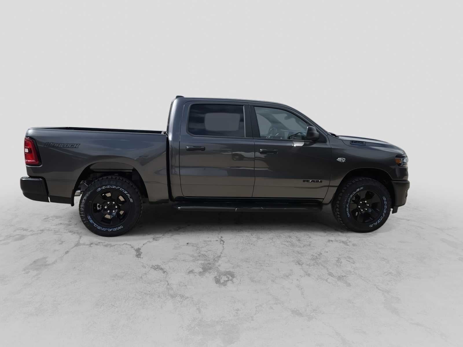 2026 RAM 1500 RAM 1500 WARLOCK CREW CAB 4X4 5'7' BOX