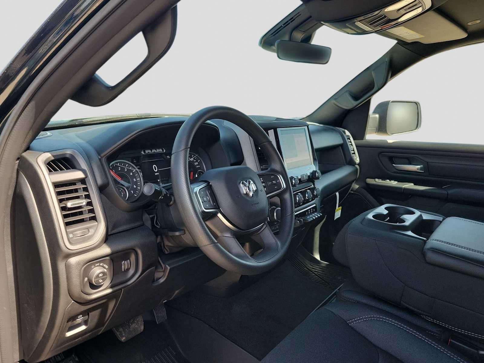 2026 RAM 1500 RAM 1500 WARLOCK CREW CAB 4X4 5'7' BOX
