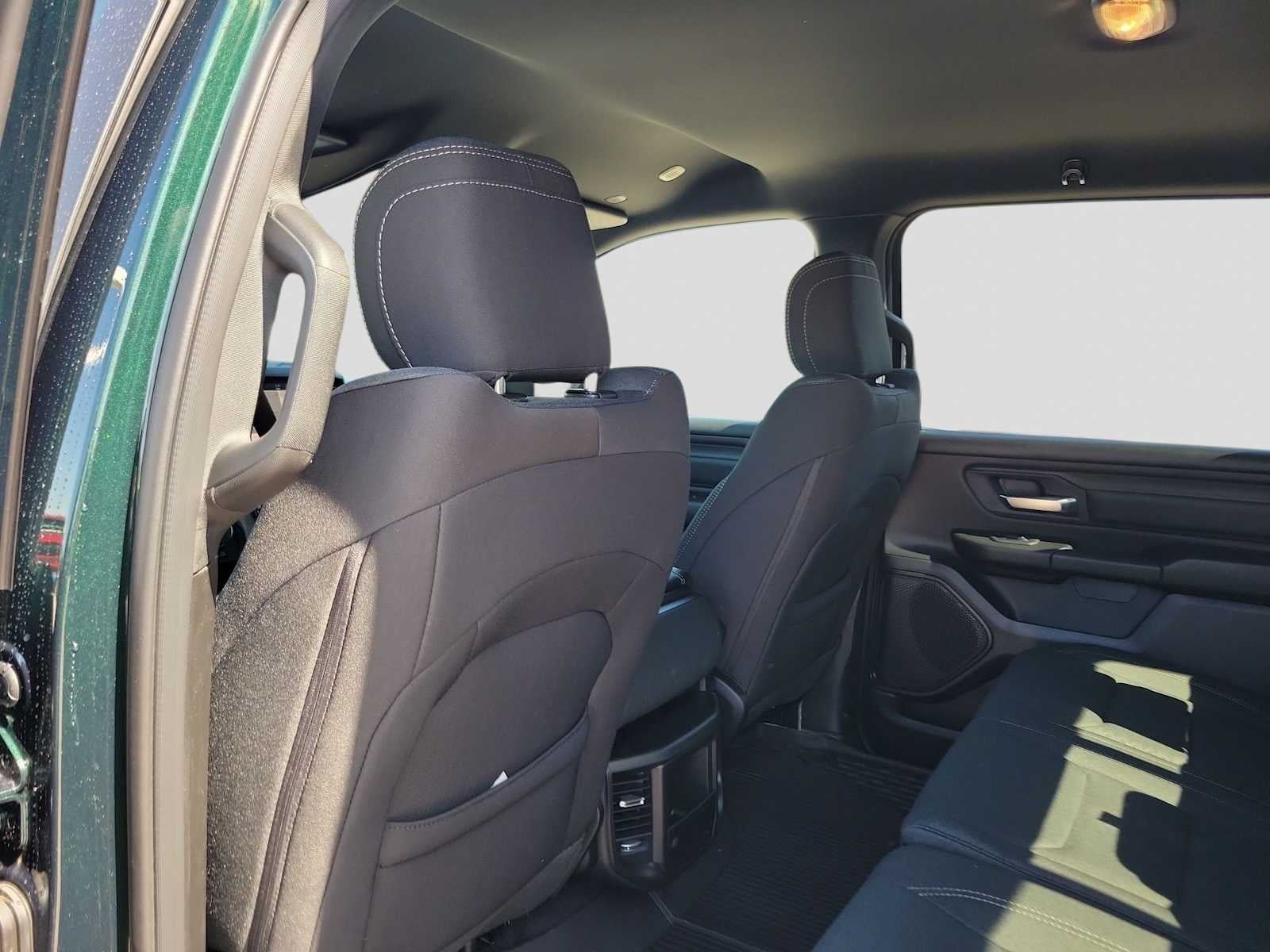 2026 RAM 1500 RAM 1500 WARLOCK CREW CAB 4X4 5'7' BOX