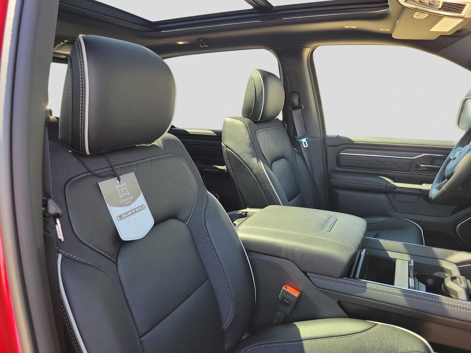 2026 RAM Ram 1500 RAM 1500 LIMITED CREW CAB 4X4 5'7' BOX