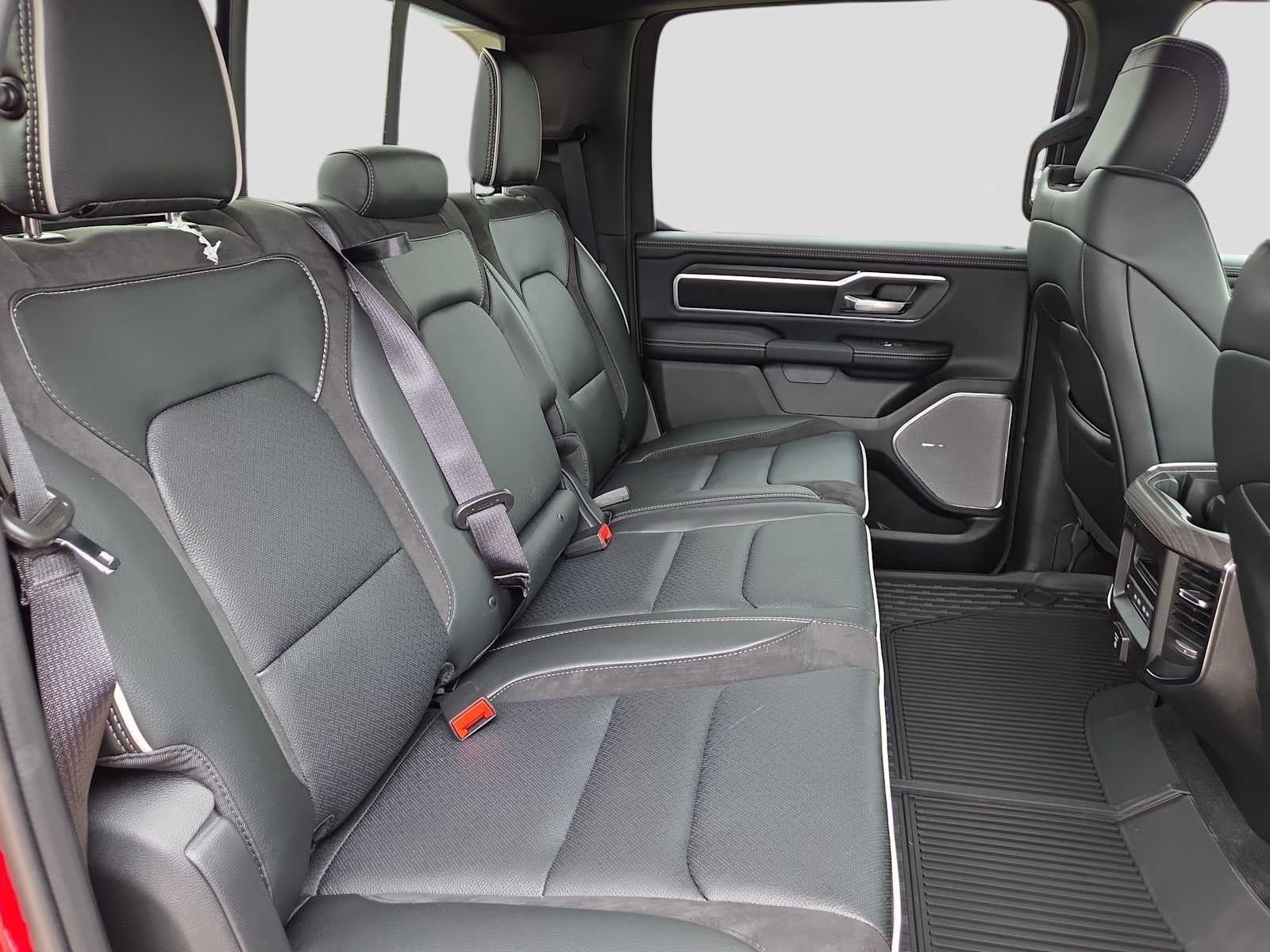 2026 RAM 1500 RAM 1500 LARAMIE CREW CAB 4X4 5'7' BOX