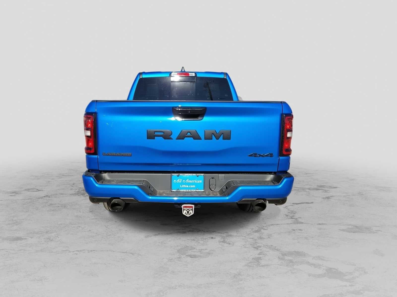 2026 RAM 1500 RAM 1500 LARAMIE CREW CAB 4X4 5'7' BOX