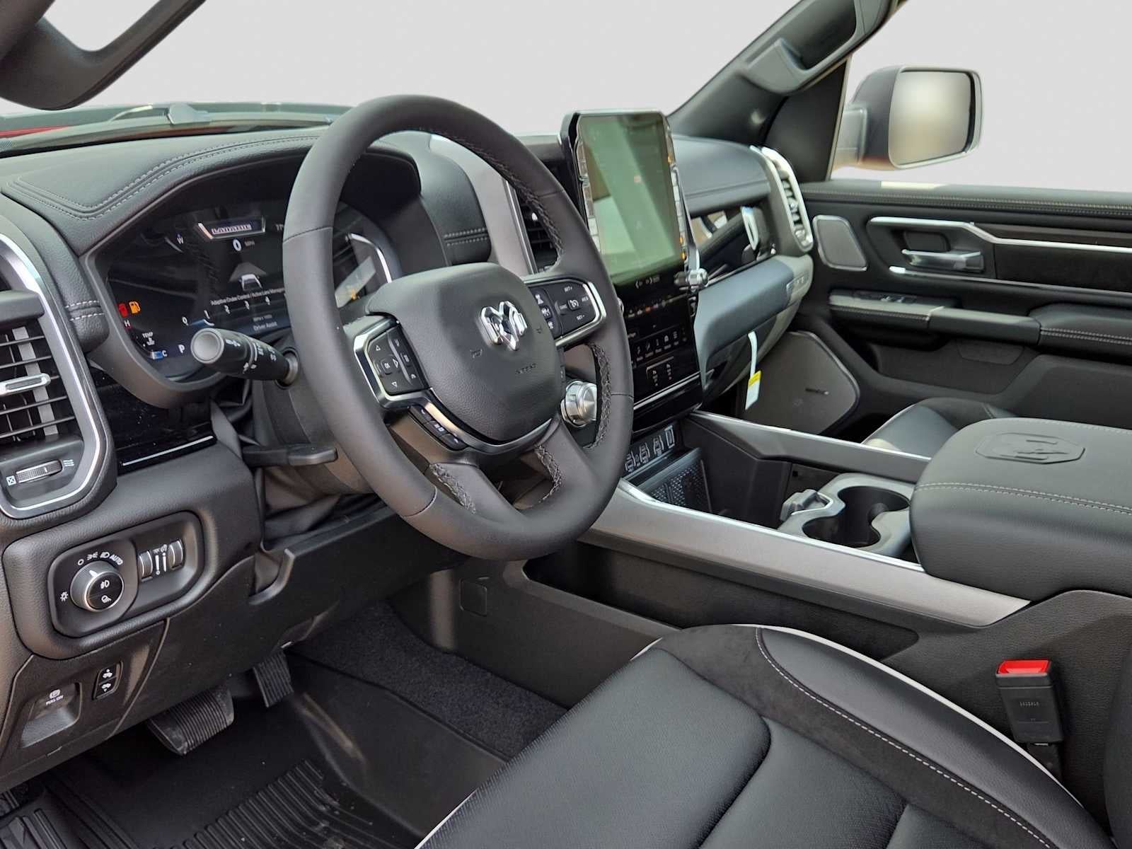 2026 RAM 1500 RAM 1500 LARAMIE CREW CAB 4X4 5'7' BOX