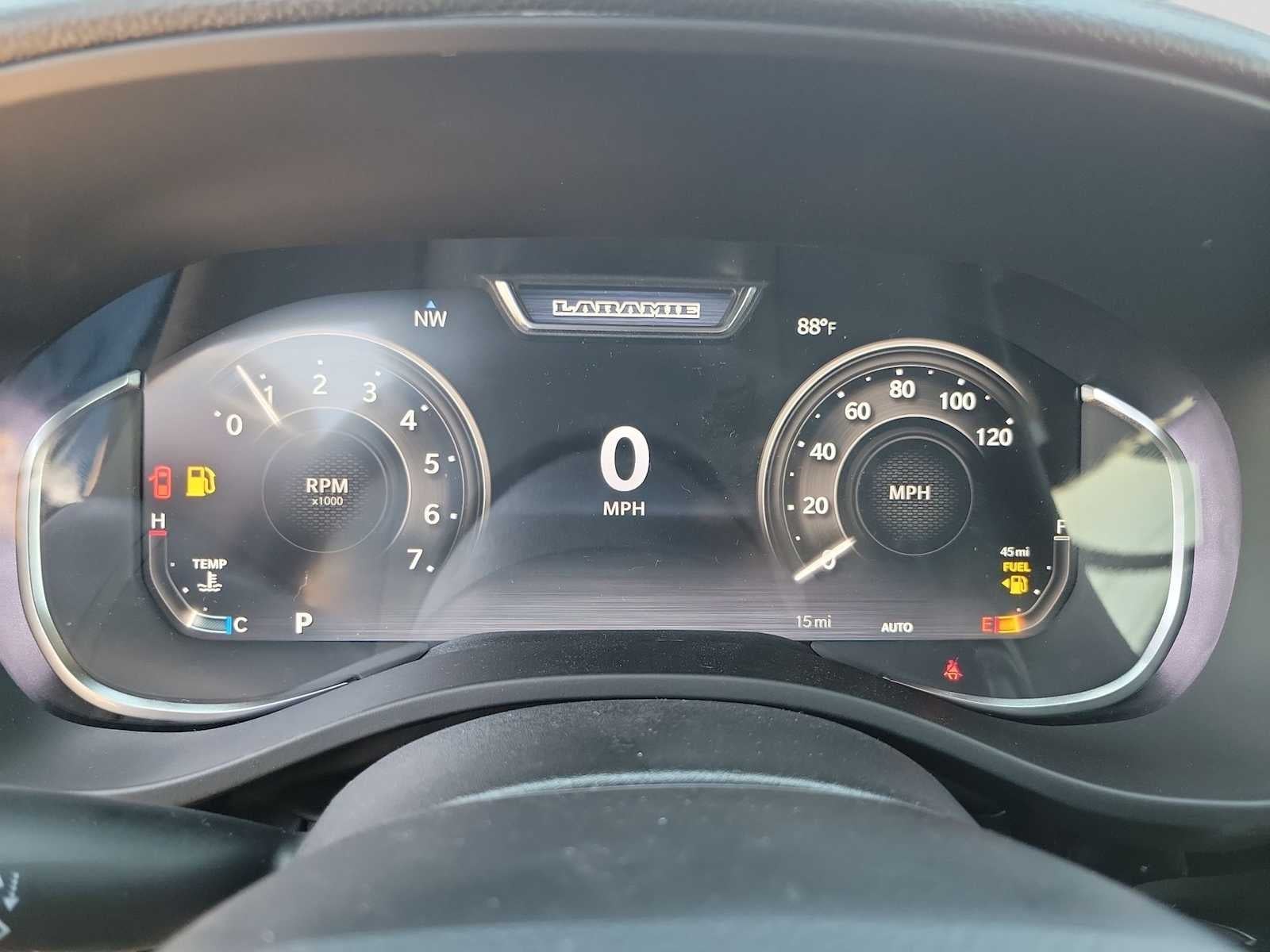 2026 RAM Ram 1500 RAM 1500 LARAMIE CREW CAB 4X4 5'7' BOX