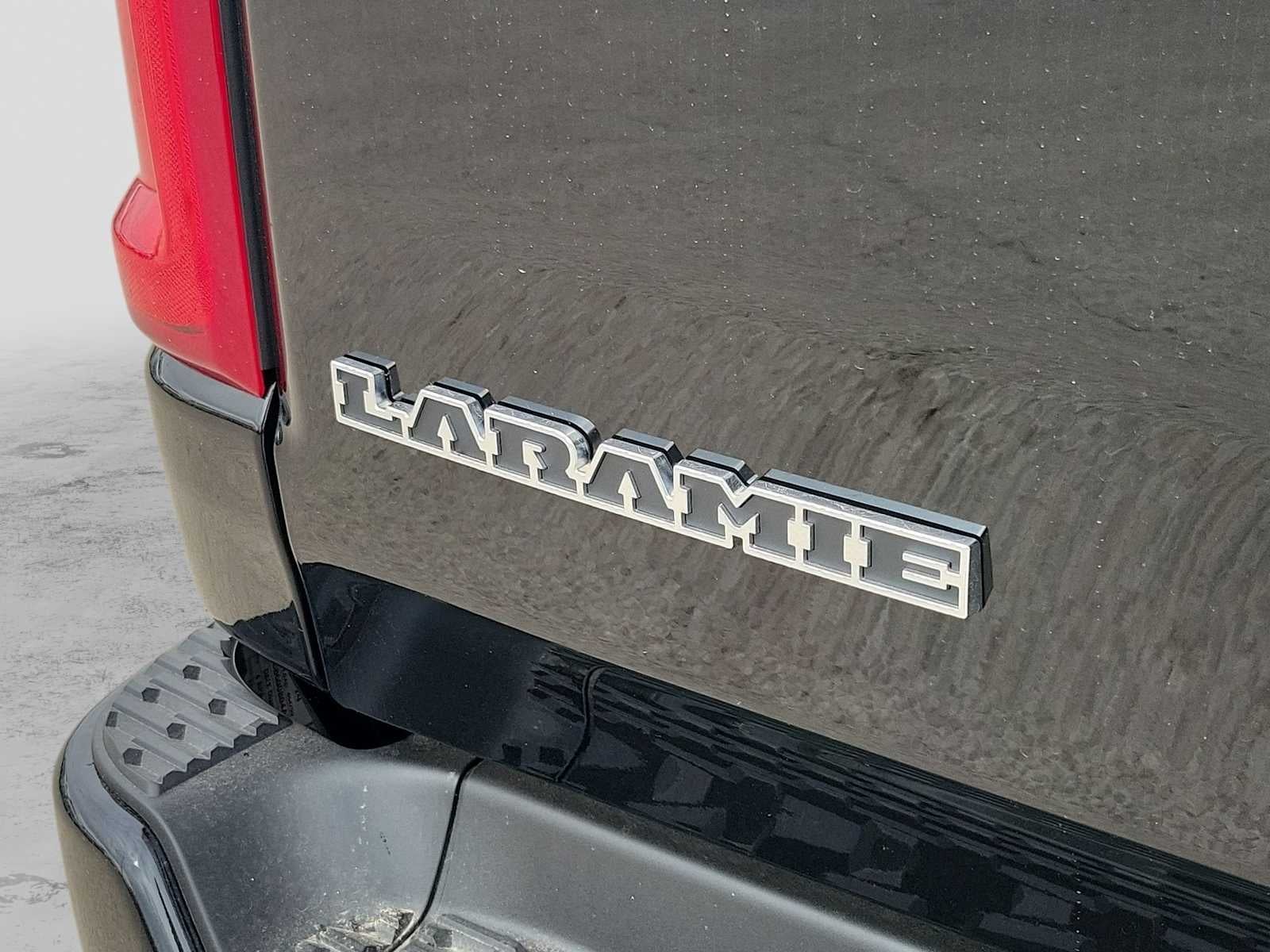 2026 RAM 1500 RAM 1500 LARAMIE CREW CAB 4X4 5'7' BOX