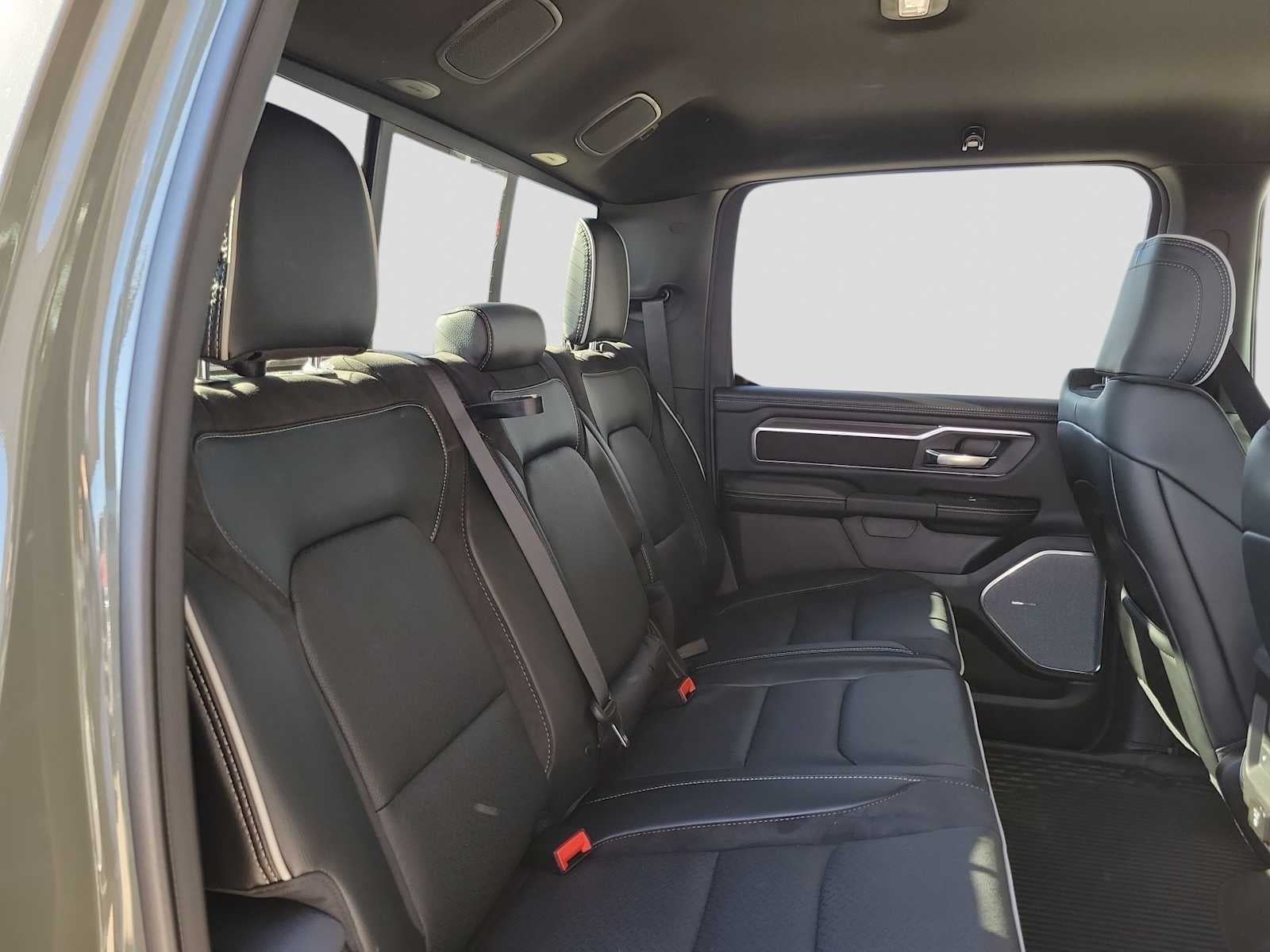 2026 RAM 1500 RAM 1500 LARAMIE CREW CAB 4X4 5'7' BOX