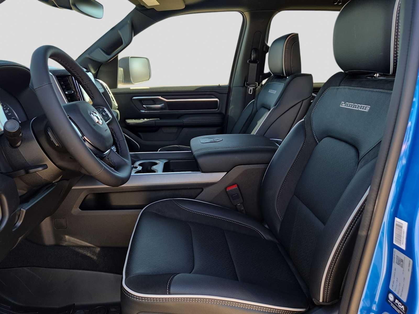 2026 RAM 1500 RAM 1500 LARAMIE CREW CAB 4X4 5'7' BOX