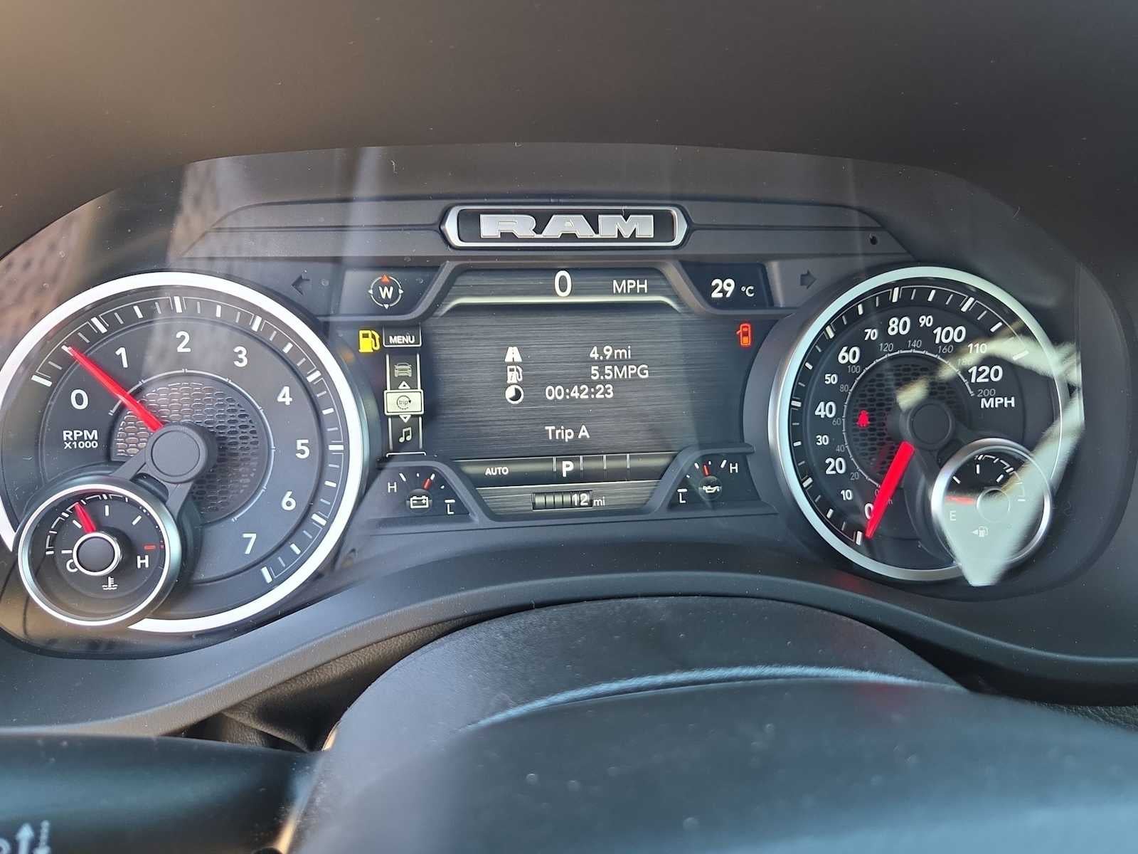 2026 RAM 1500 RAM 1500 LARAMIE CREW CAB 4X4 5'7' BOX