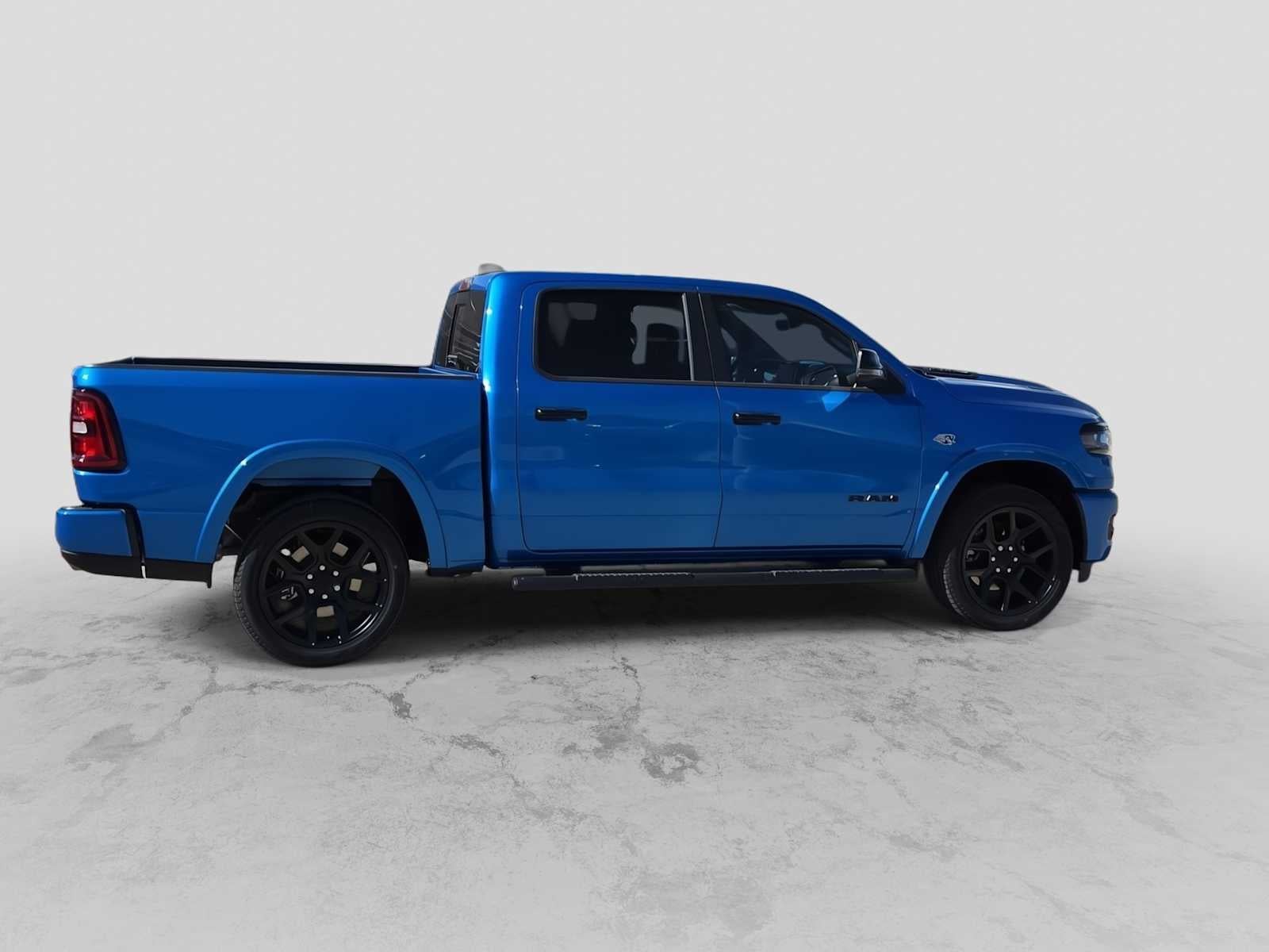 2026 RAM 1500 RAM 1500 LARAMIE CREW CAB 4X4 5'7' BOX