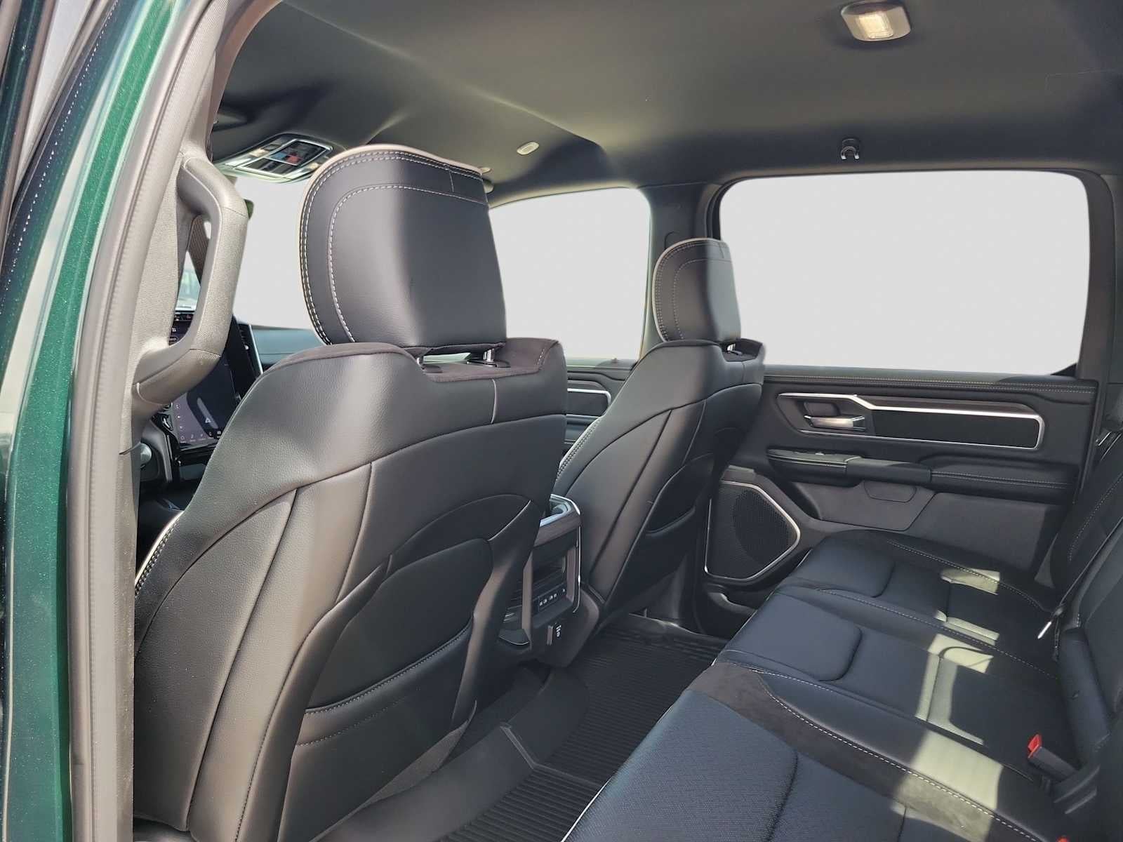 2026 RAM 1500 RAM 1500 LARAMIE CREW CAB 4X4 5'7' BOX
