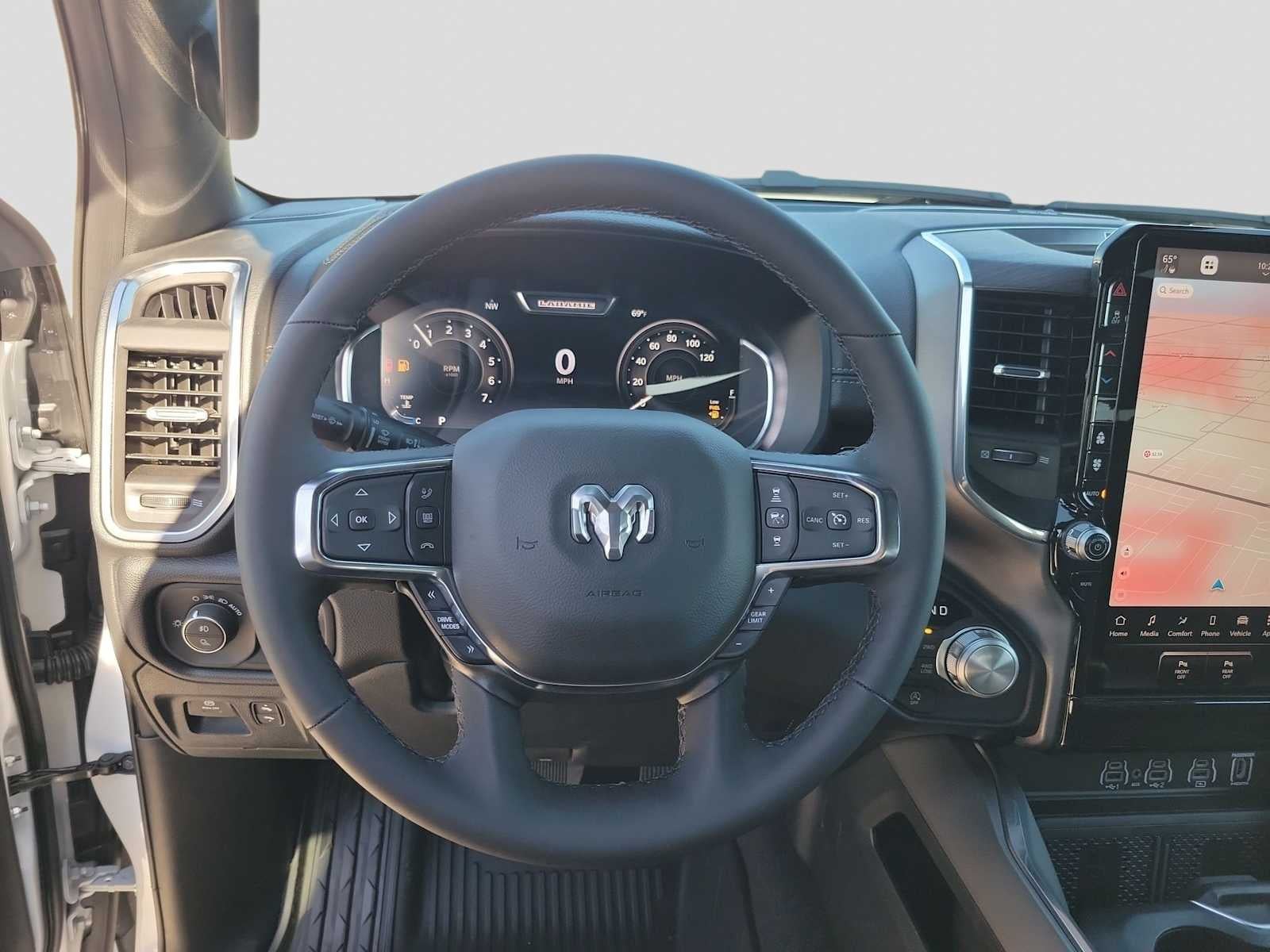 2026 RAM 1500 RAM 1500 LARAMIE CREW CAB 4X4 5'7' BOX