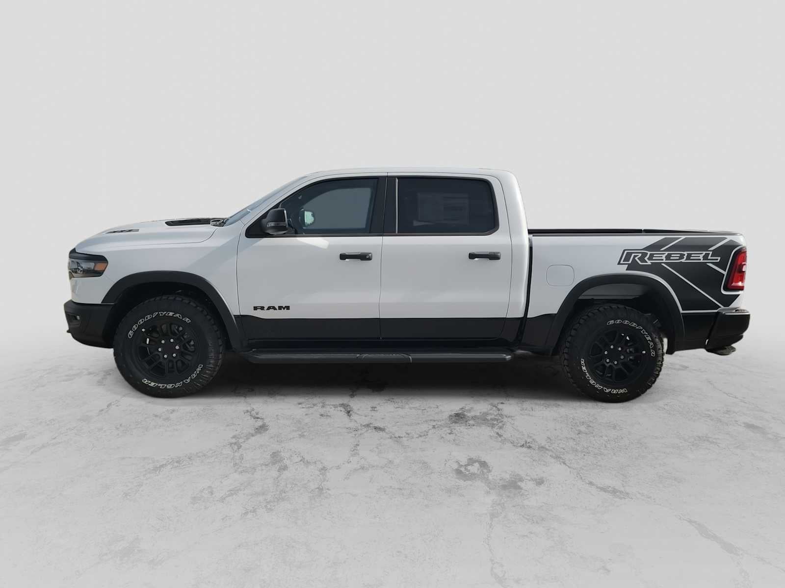 2026 RAM 1500 RAM 1500 REBEL CREW CAB 4X4 5'7' BOX