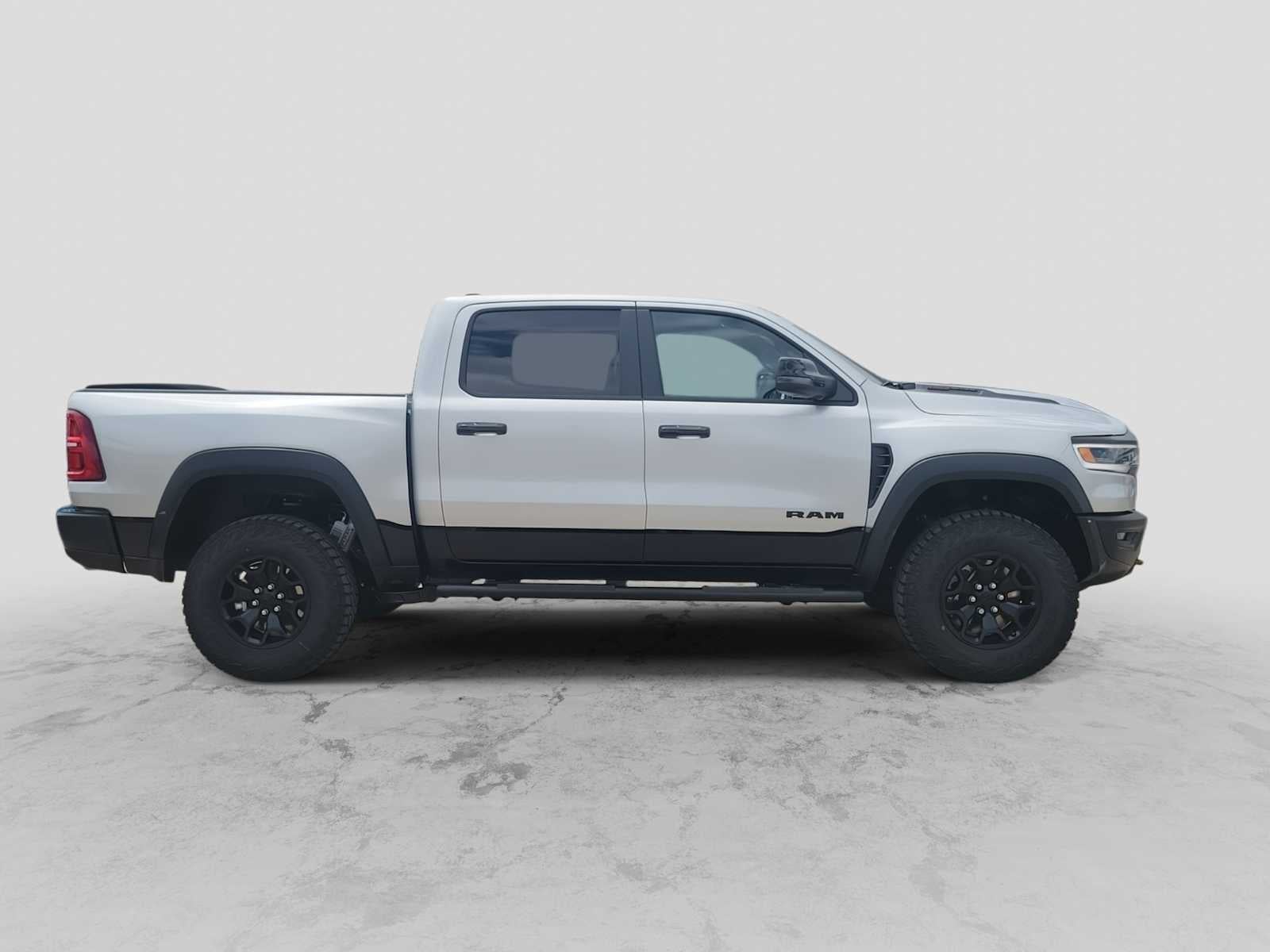 2026 RAM 1500 RAM 1500 RHO CREW CAB 4X4 5'7' BOX