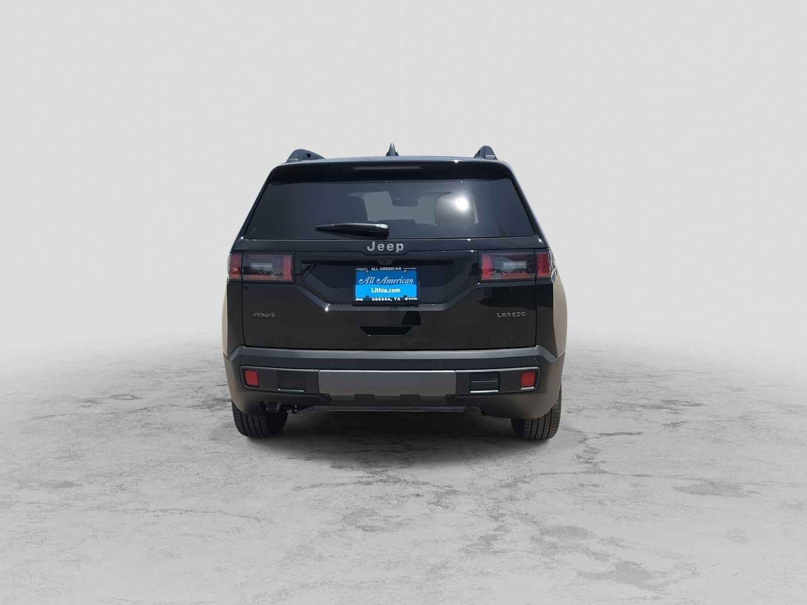 2026 Jeep Cherokee Laredo