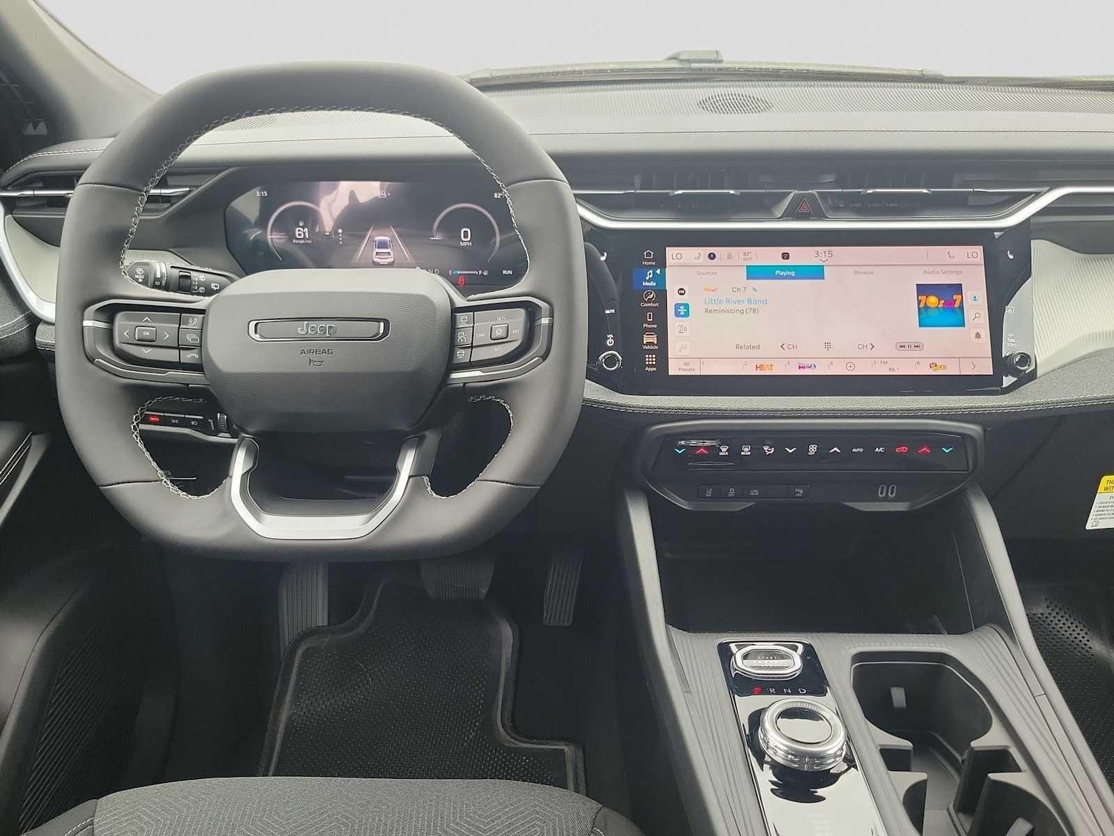 2026 Jeep Cherokee CHEROKEE LAREDO 4X4