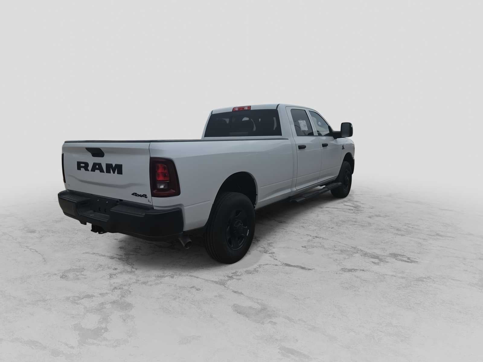 2025 RAM 3500 RAM 3500 TRADESMAN CREW CAB 4X4 8' BOX
