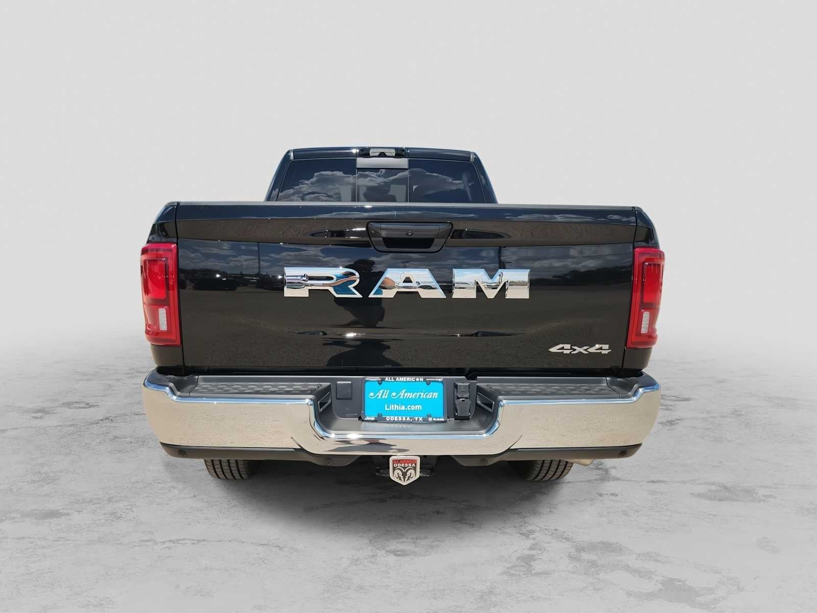 2026 RAM 2500 RAM 2500 TRADESMAN CREW CAB 4X4 6'4' BOX