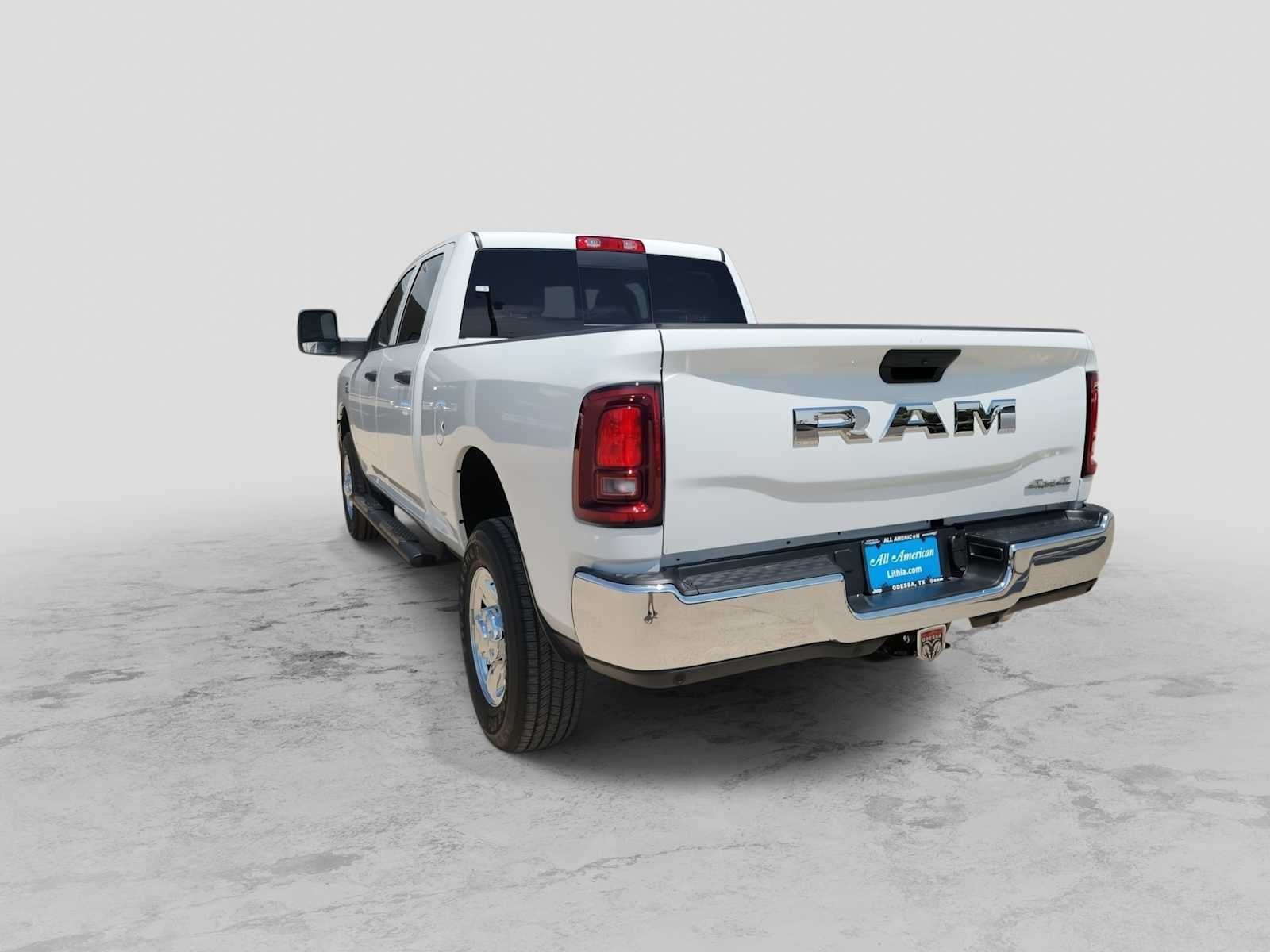 2026 RAM 2500 RAM 2500 TRADESMAN CREW CAB 4X4 6'4' BOX
