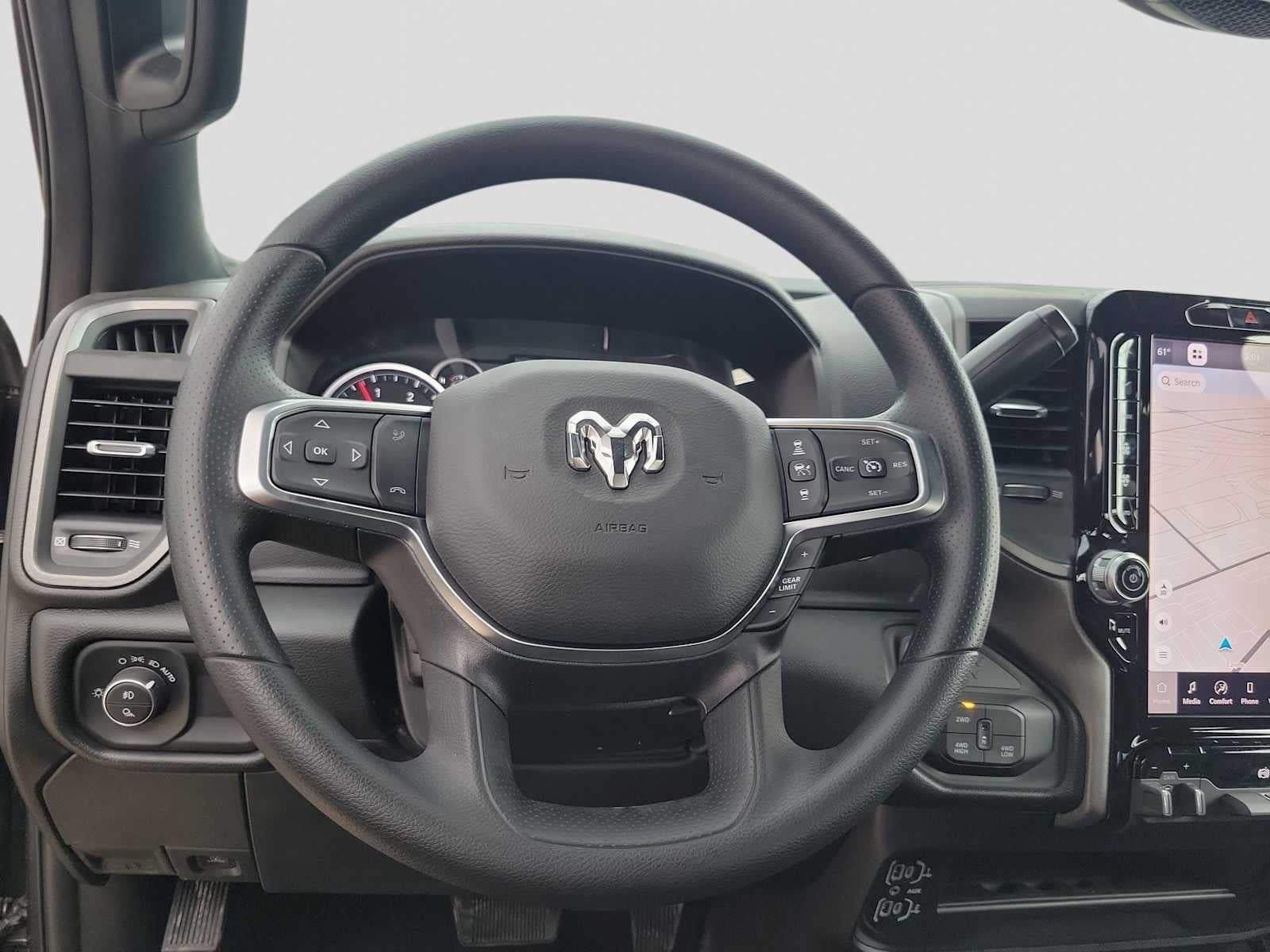 2026 RAM 2500 RAM 2500 TRADESMAN CREW CAB 4X4 6'4' BOX