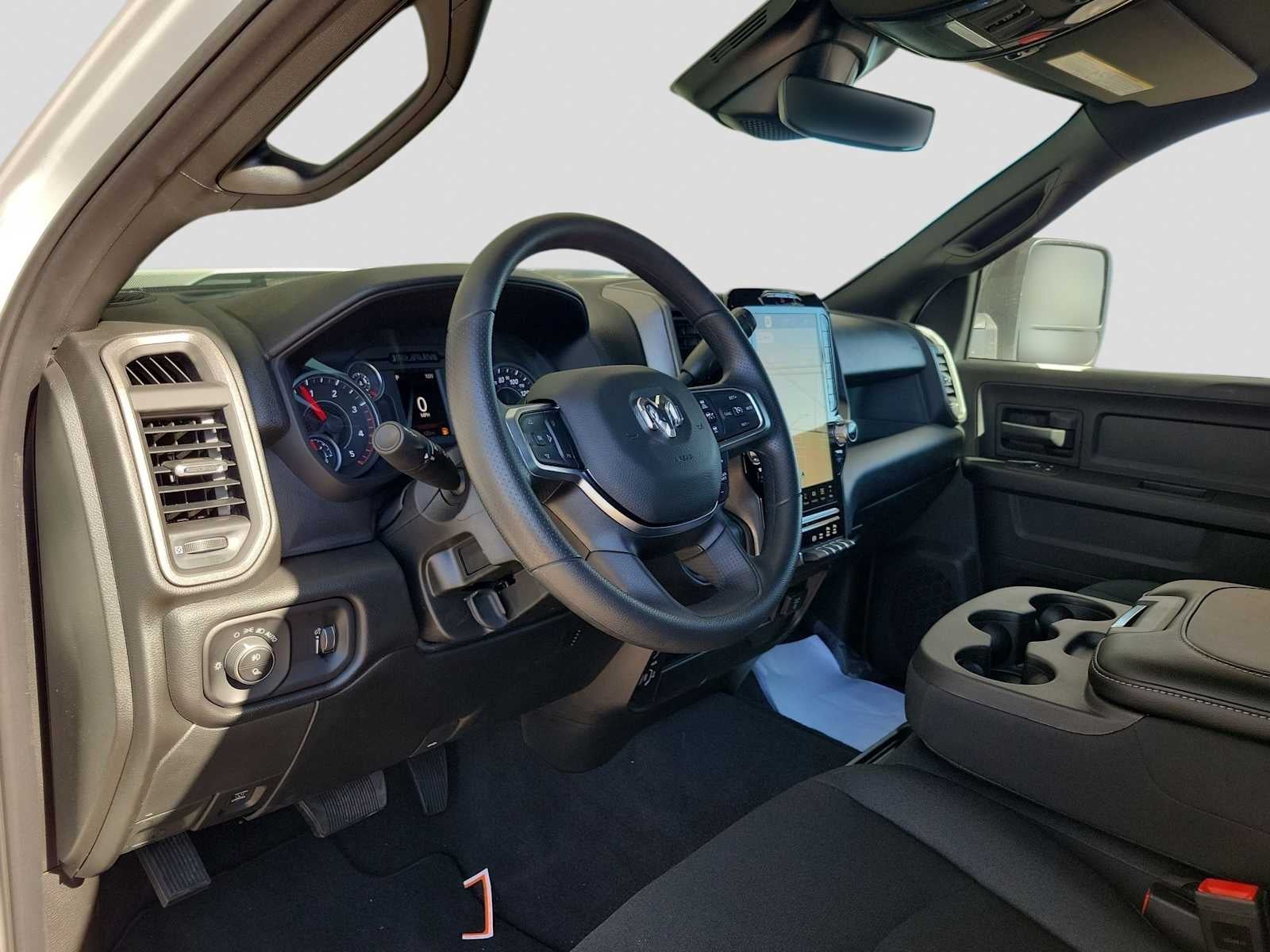 2026 RAM 2500 RAM 2500 TRADESMAN CREW CAB 4X4 6'4' BOX