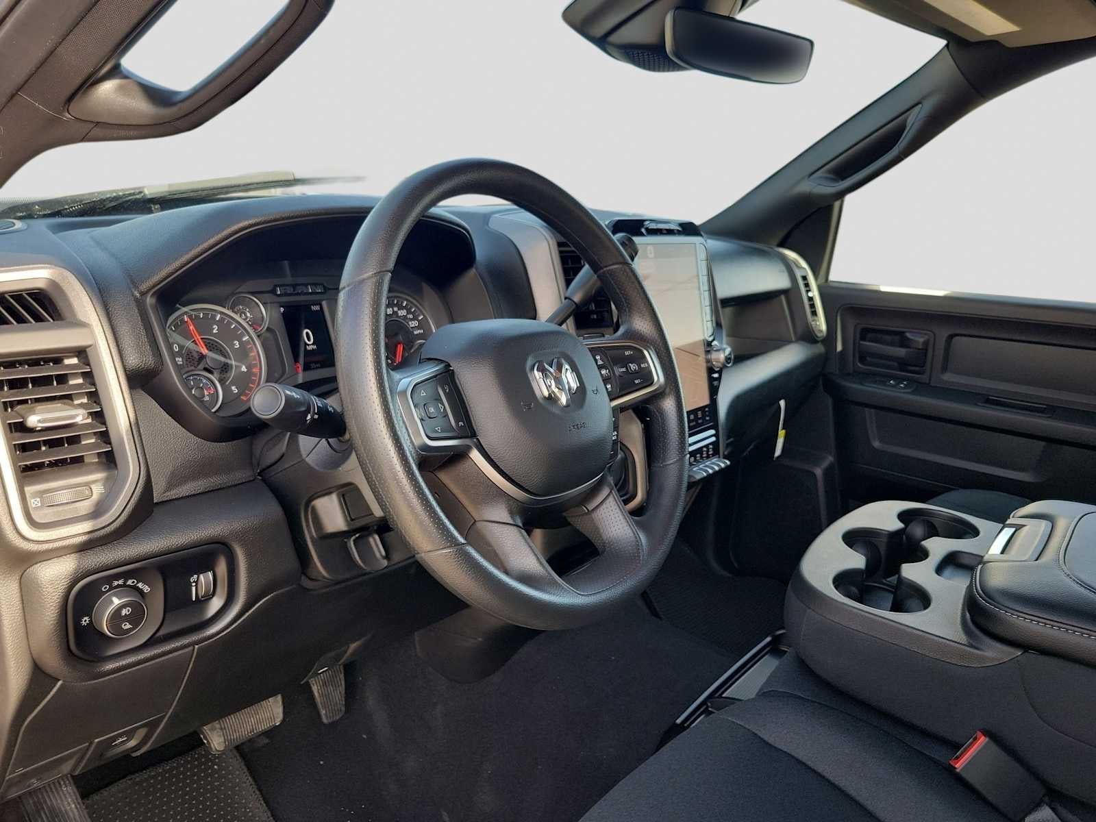 2026 RAM 2500 RAM 2500 TRADESMAN CREW CAB 4X4 6'4' BOX