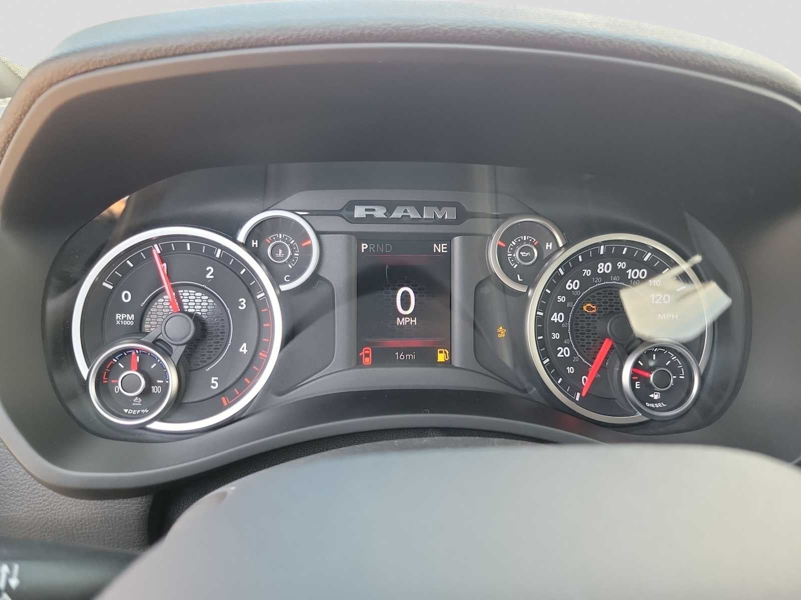 2026 RAM Ram 2500 RAM 2500 TRADESMAN CREW CAB 4X4 6'4' BOX