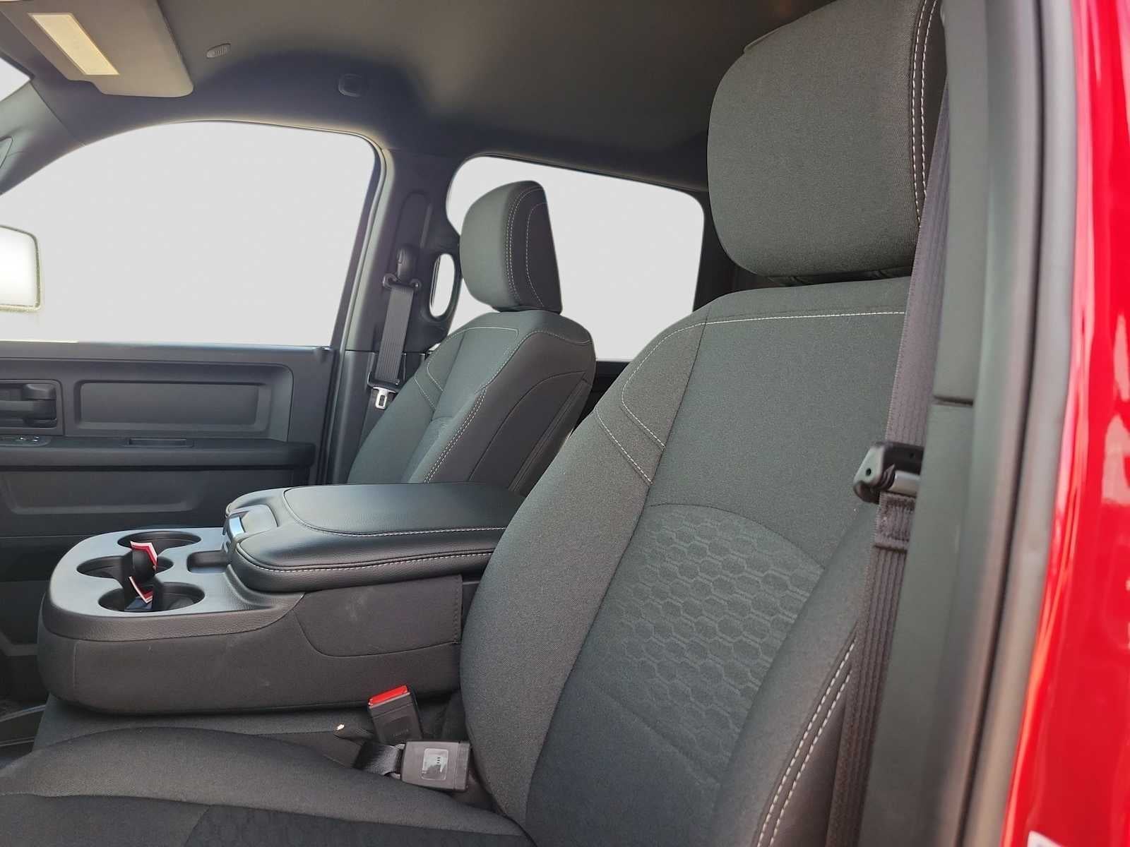 2026 RAM 2500 RAM 2500 TRADESMAN CREW CAB 4X4 6'4' BOX