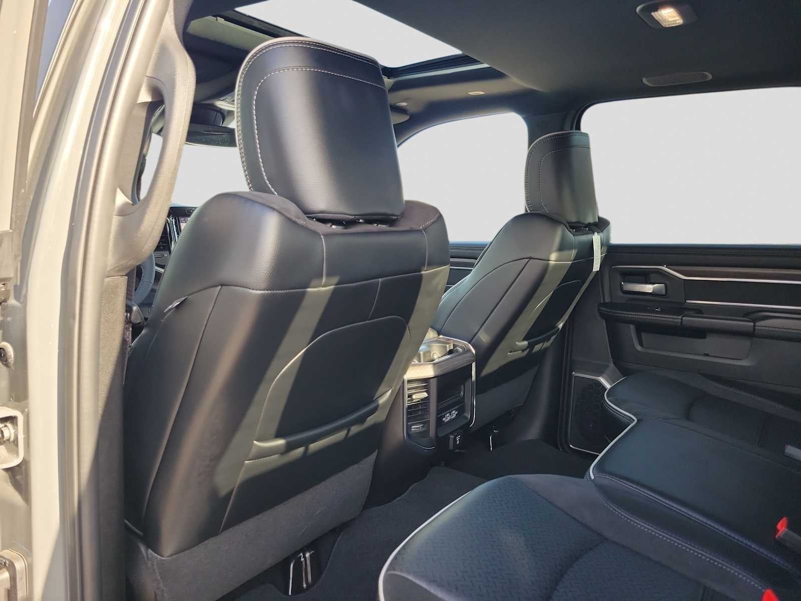 2026 RAM 2500 RAM 2500 LARAMIE CREW CAB 4X4 6'4' BOX