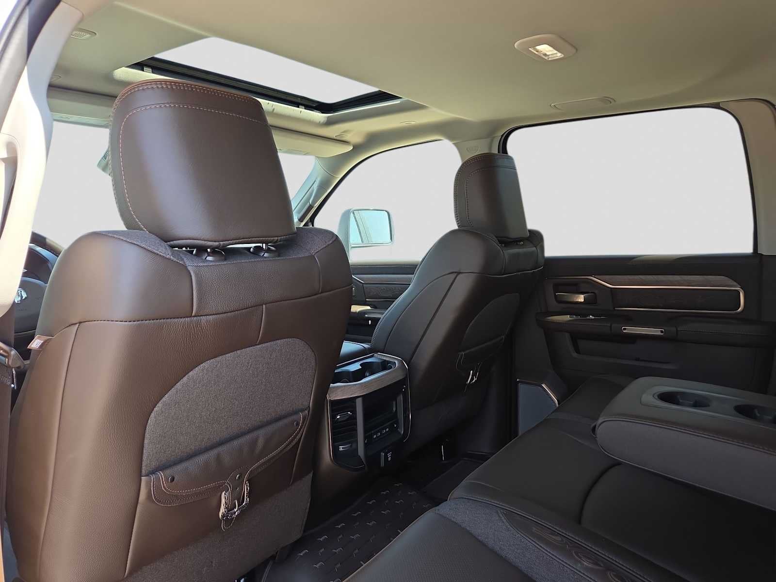 2026 RAM 2500 RAM 2500 LIMITED LONGHORN MEGA CAB 4X4 6'4' BOX