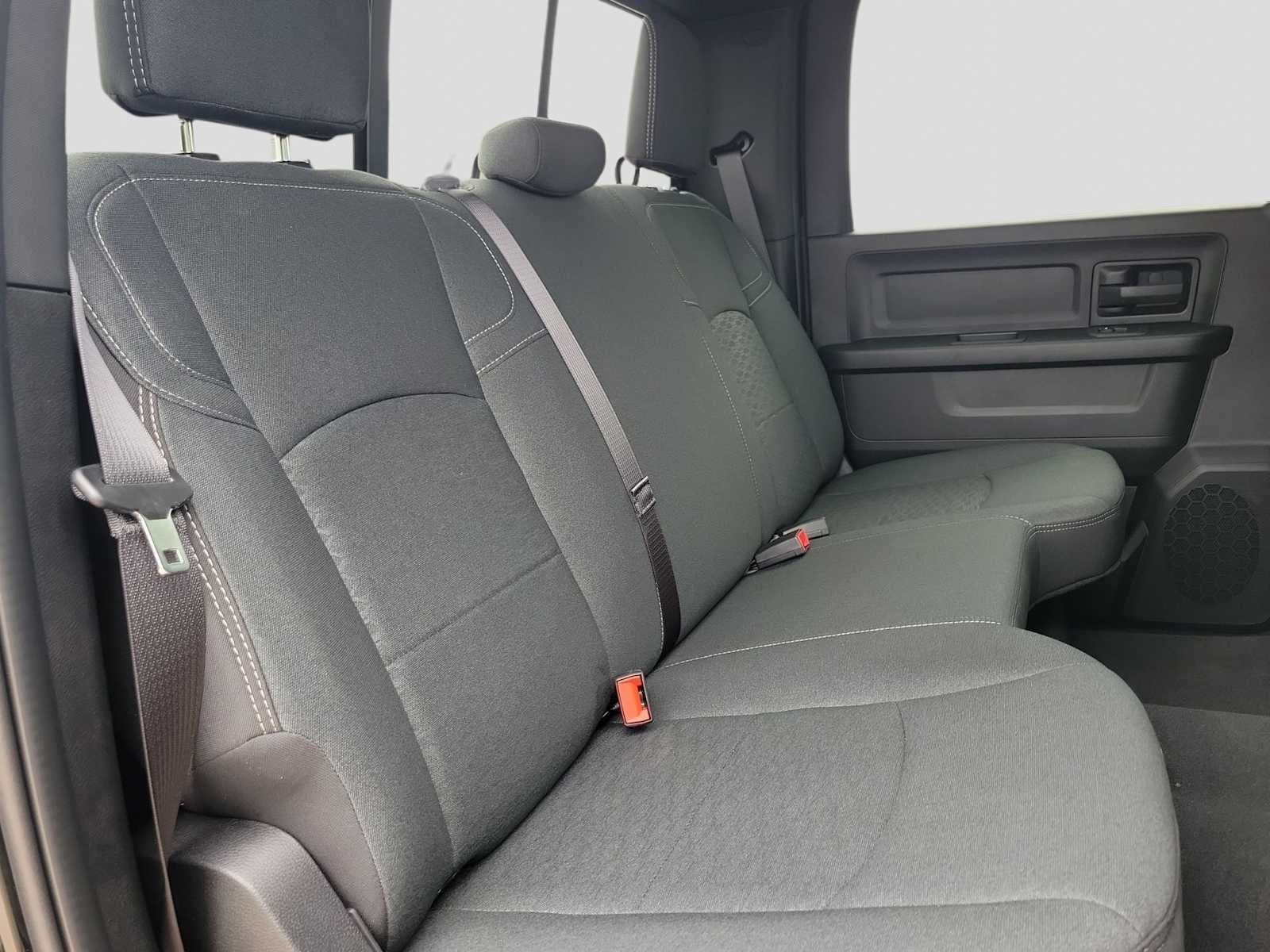 2026 RAM 3500 RAM 3500 TRADESMAN CREW CAB 4X4 8' BOX