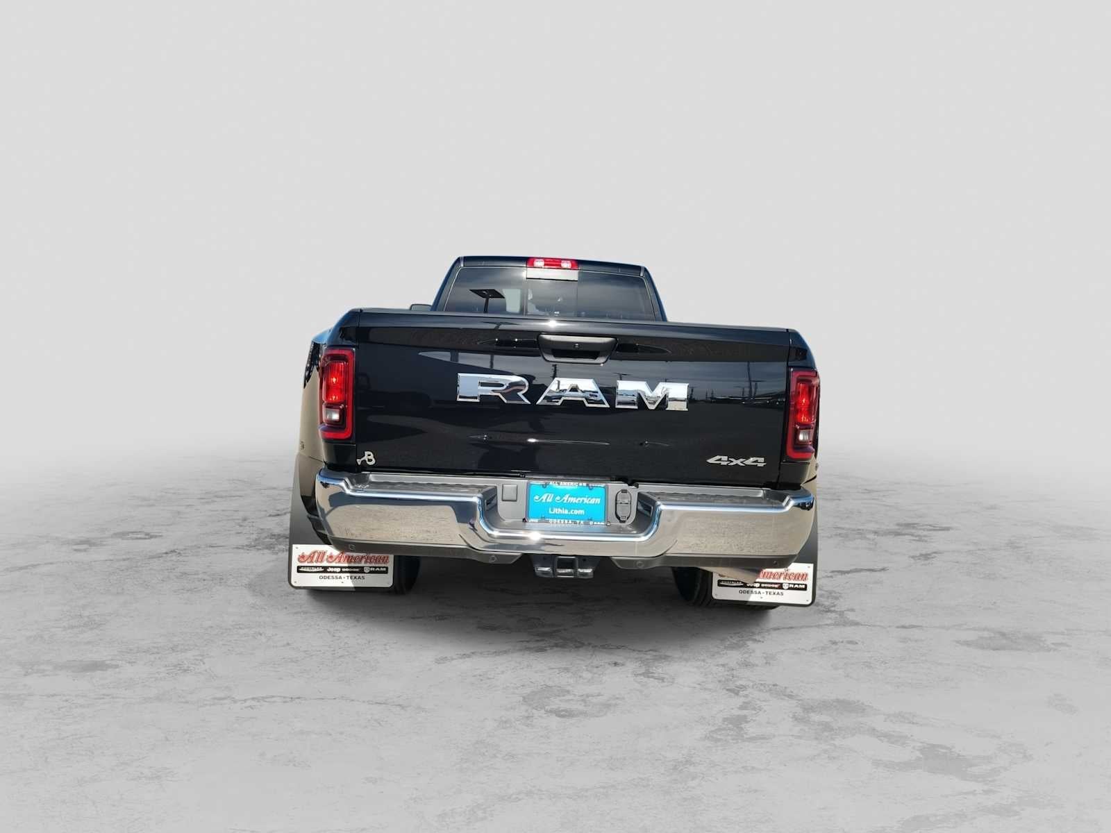 2026 RAM 3500 RAM 3500 TRADESMAN CREW CAB 4X4 8' BOX