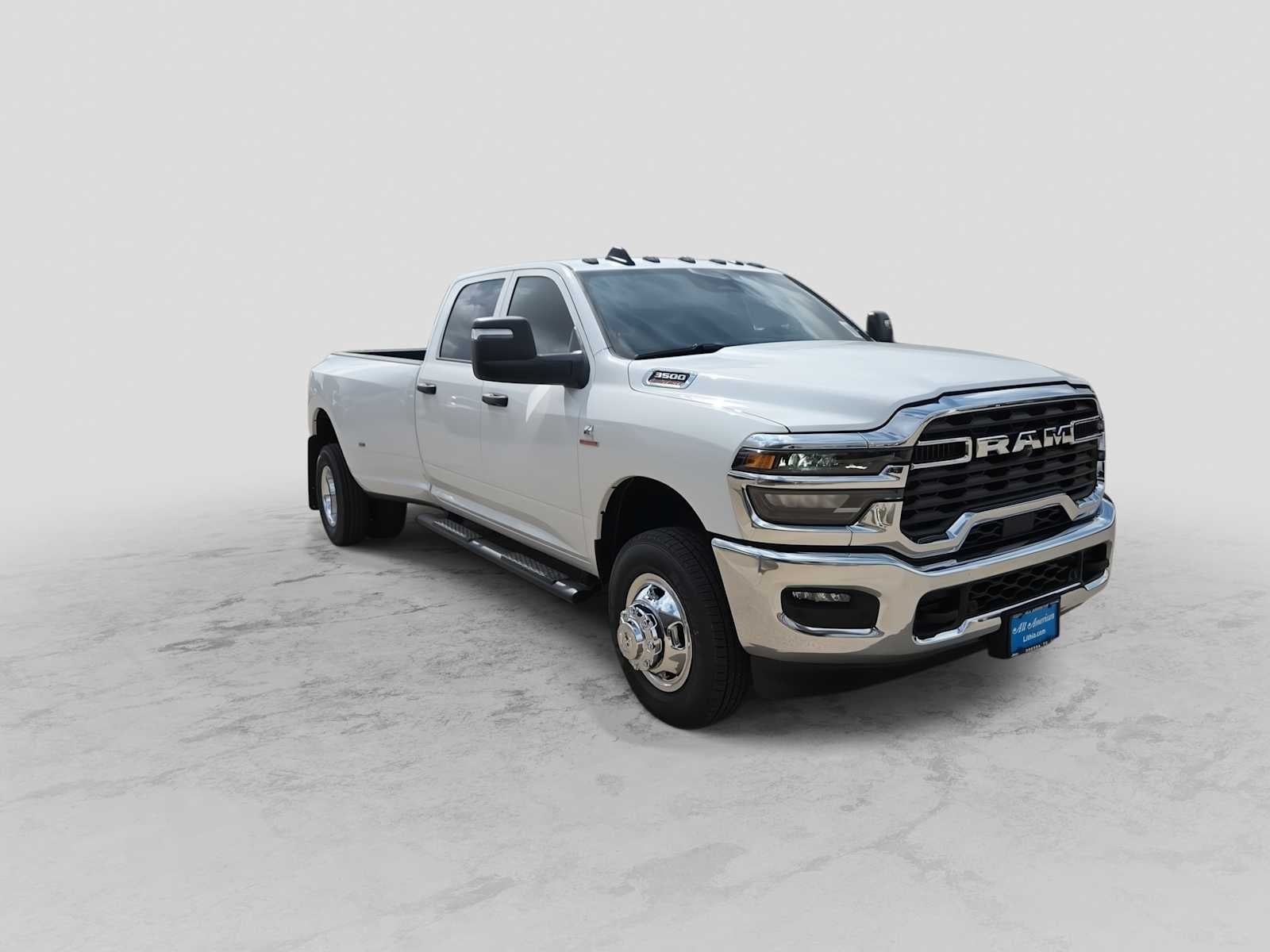 2026 RAM 3500 RAM 3500 TRADESMAN CREW CAB 4X4 8' BOX