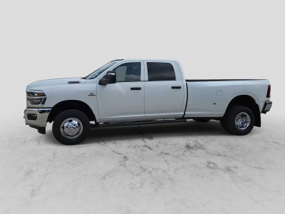 2026 RAM 3500 RAM 3500 TRADESMAN CREW CAB 4X4 8' BOX