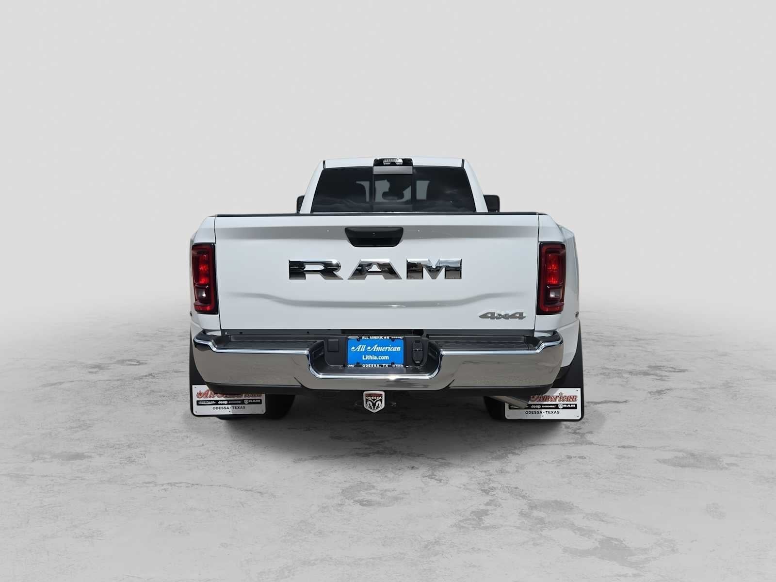 2026 RAM 3500 RAM 3500 TRADESMAN CREW CAB 4X4 8' BOX