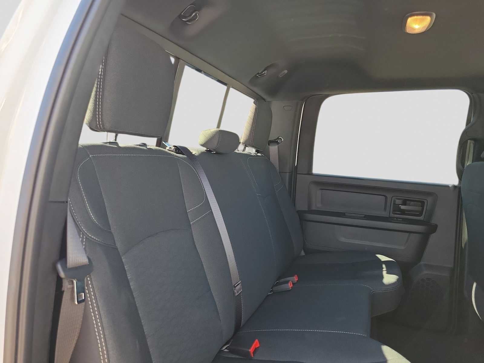 2026 RAM 3500 RAM 3500 TRADESMAN CREW CAB 4X4 8' BOX