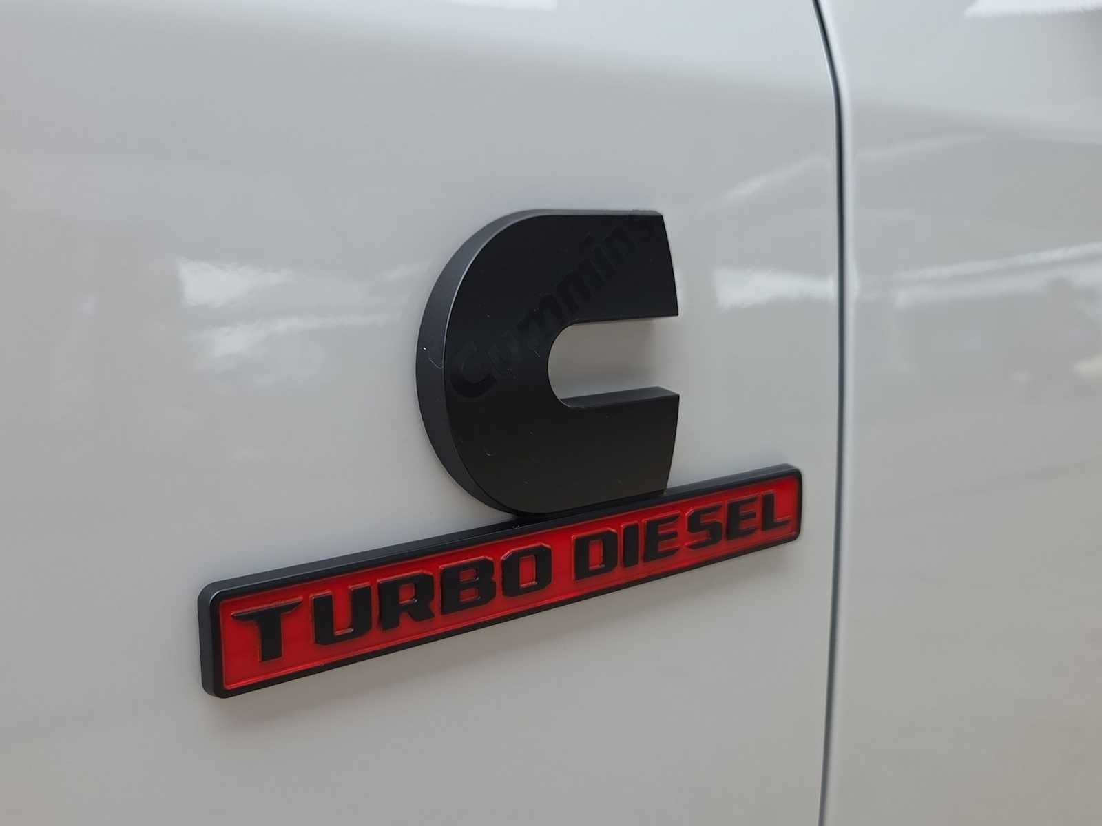 2026 RAM 3500 RAM 3500 TRADESMAN CREW CAB 4X4 8' BOX