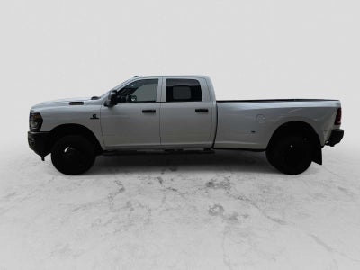 2026 RAM 3500 RAM 3500 TRADESMAN CREW CAB 4X4 8' BOX