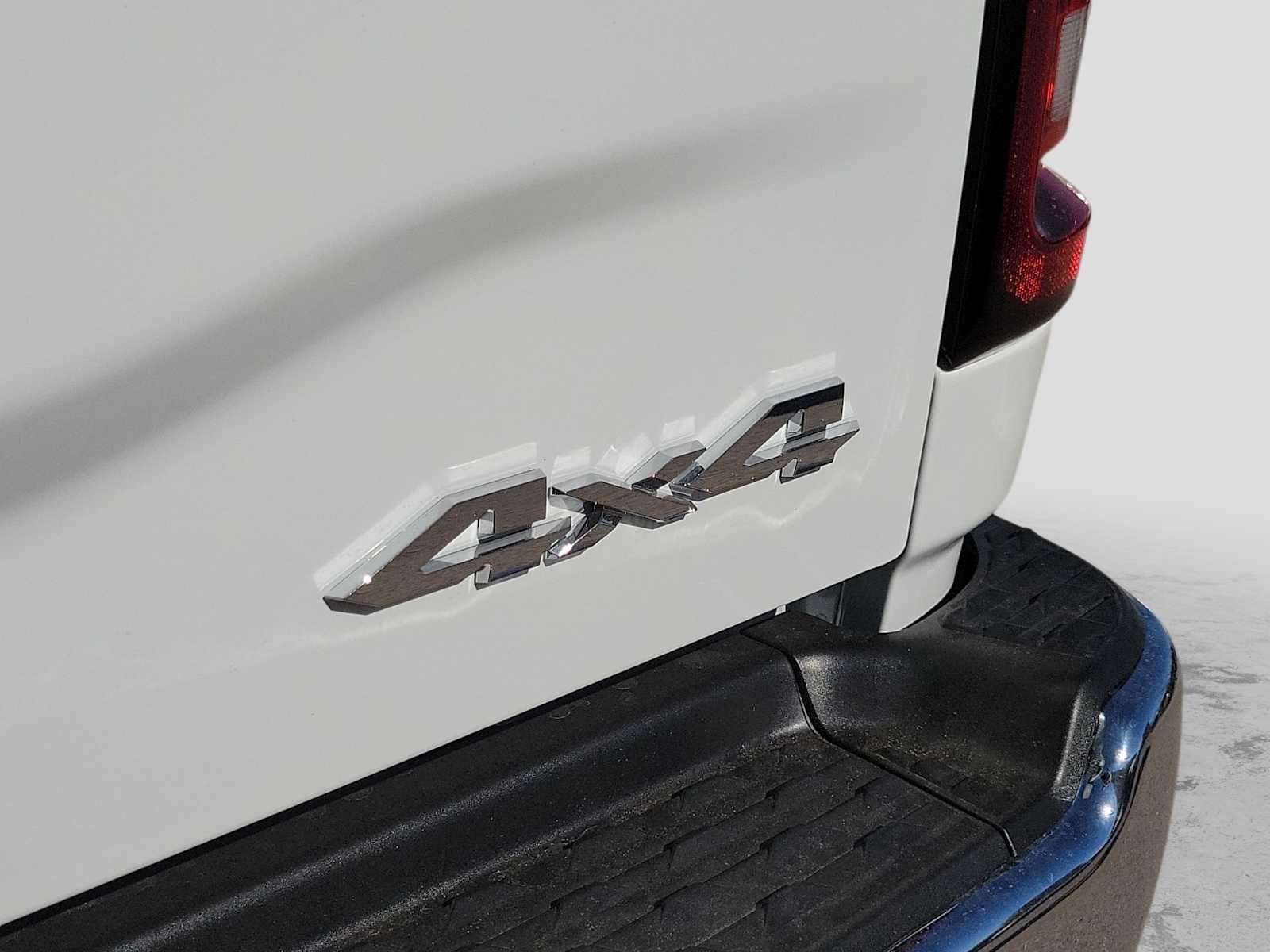 2026 RAM 3500 RAM 3500 TRADESMAN CREW CAB 4X4 8' BOX