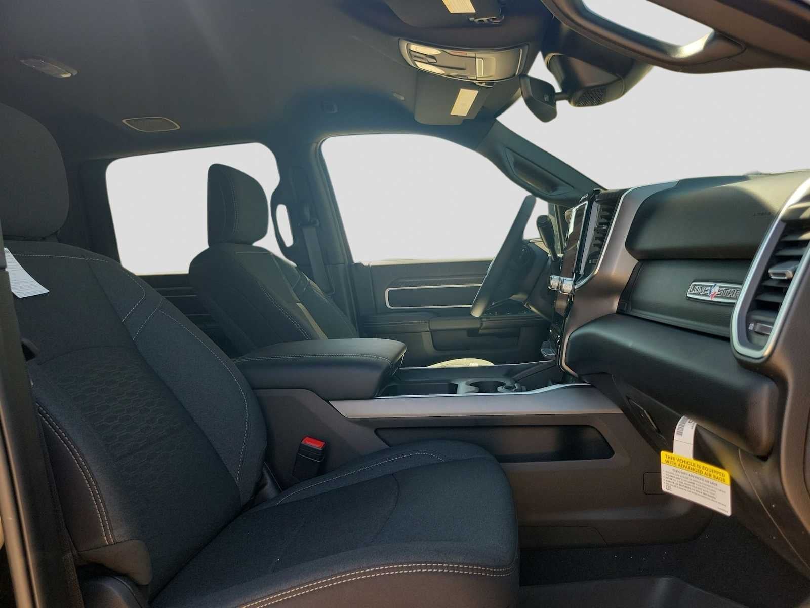 2026 RAM 3500 RAM 3500 LONE STAR CREW CAB 4X4 8' BOX