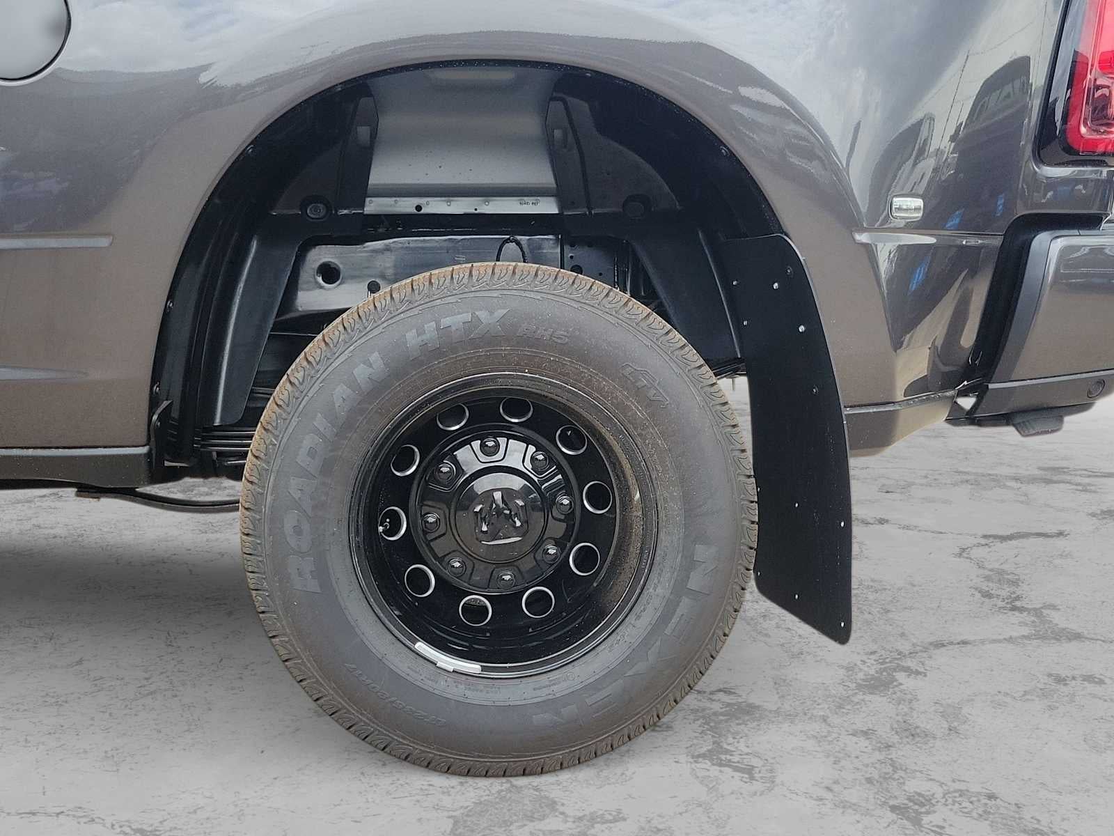2026 RAM 3500 RAM 3500 LONE STAR CREW CAB 4X4 8' BOX