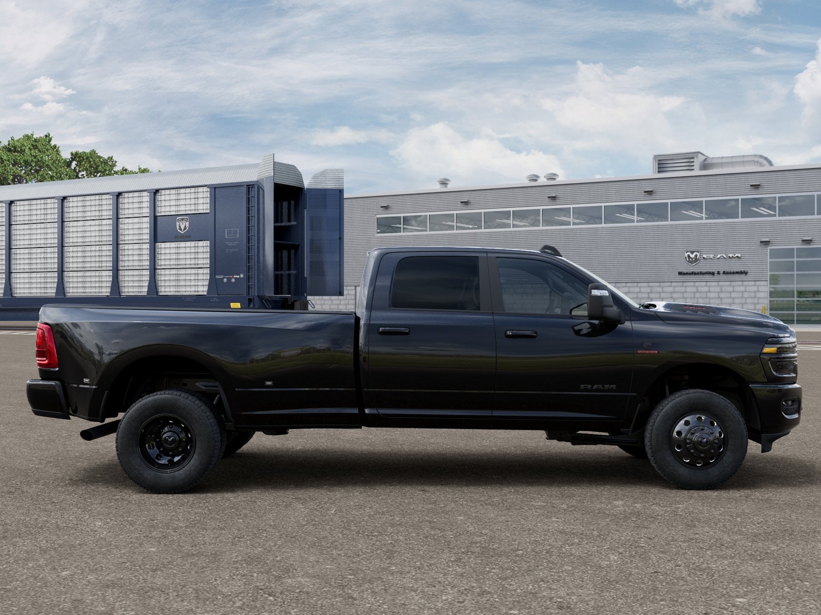 2026 RAM 3500 RAM 3500 LARAMIE CREW CAB 4X4 8' BOX