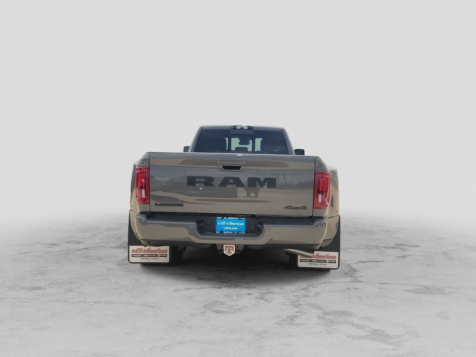 2026 RAM 3500 RAM 3500 LARAMIE CREW CAB 4X4 8' BOX