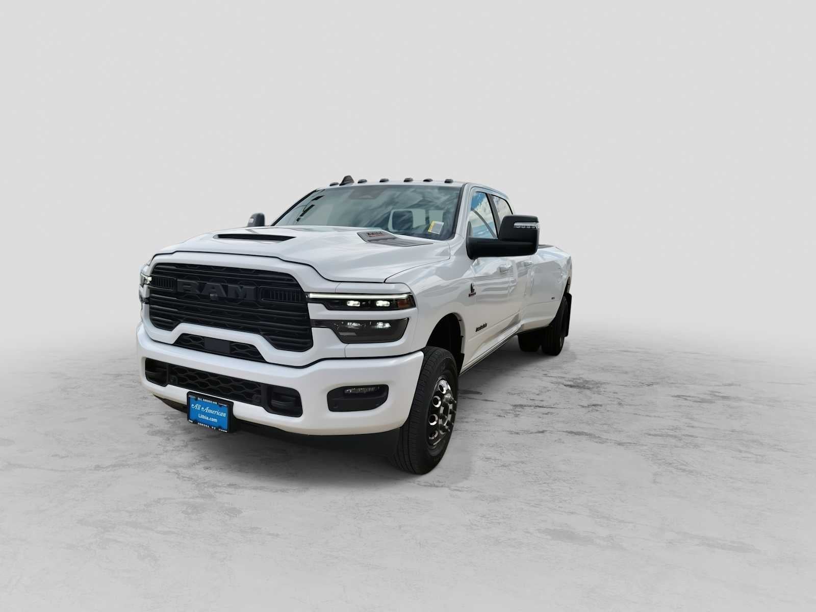 2026 RAM 3500 RAM 3500 LARAMIE CREW CAB 4X4 8' BOX