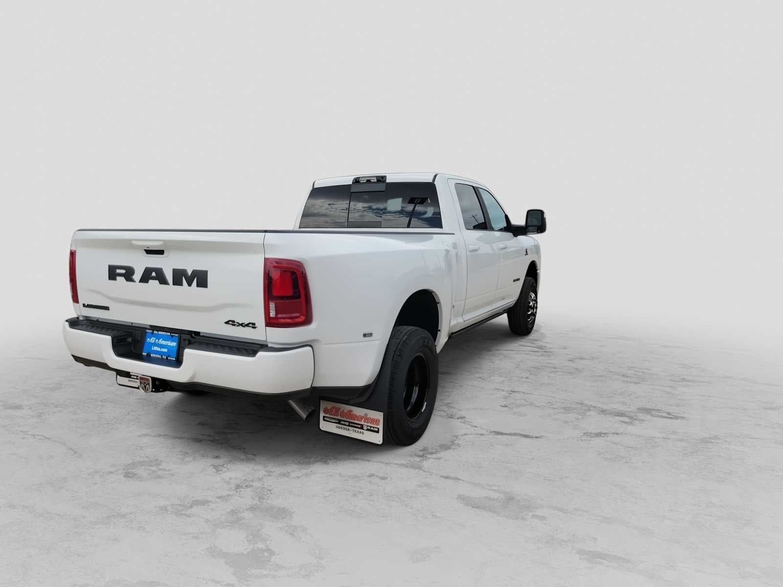 2026 RAM 3500 RAM 3500 LARAMIE CREW CAB 4X4 8' BOX
