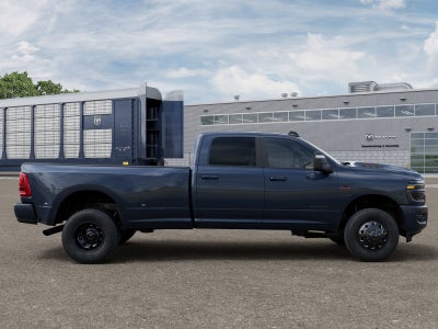 2026 RAM 3500 RAM 3500 LARAMIE CREW CAB 4X4 8' BOX
