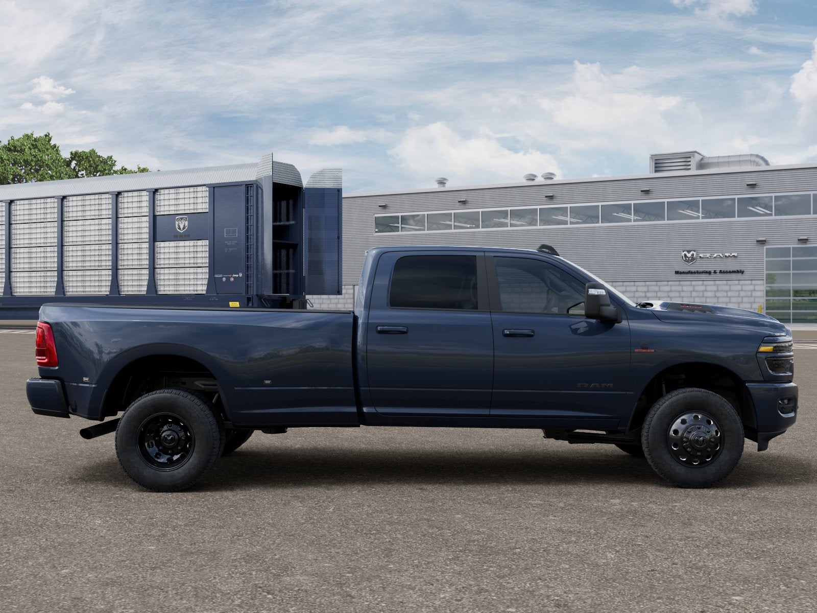 2026 RAM 3500 RAM 3500 LARAMIE CREW CAB 4X4 8' BOX