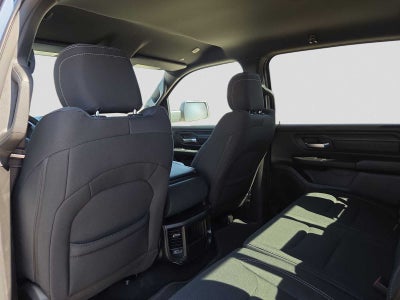 2026 RAM 1500 RAM 1500 EXPRESS CREW CAB 4X2 5'7' BOX