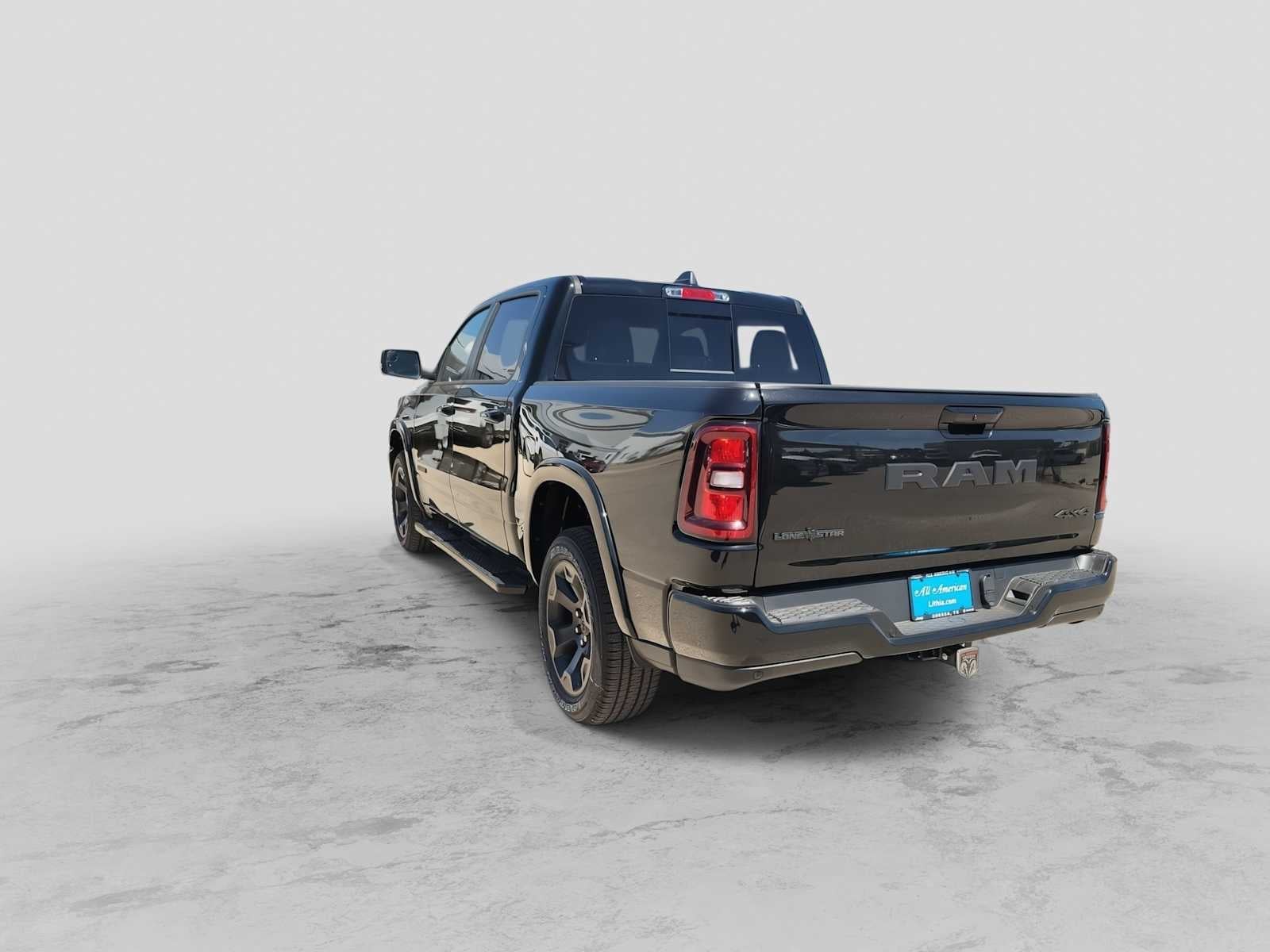 2026 RAM Ram 1500 RAM 1500 LONE STAR CREW CAB 4X4 5'7' BOX